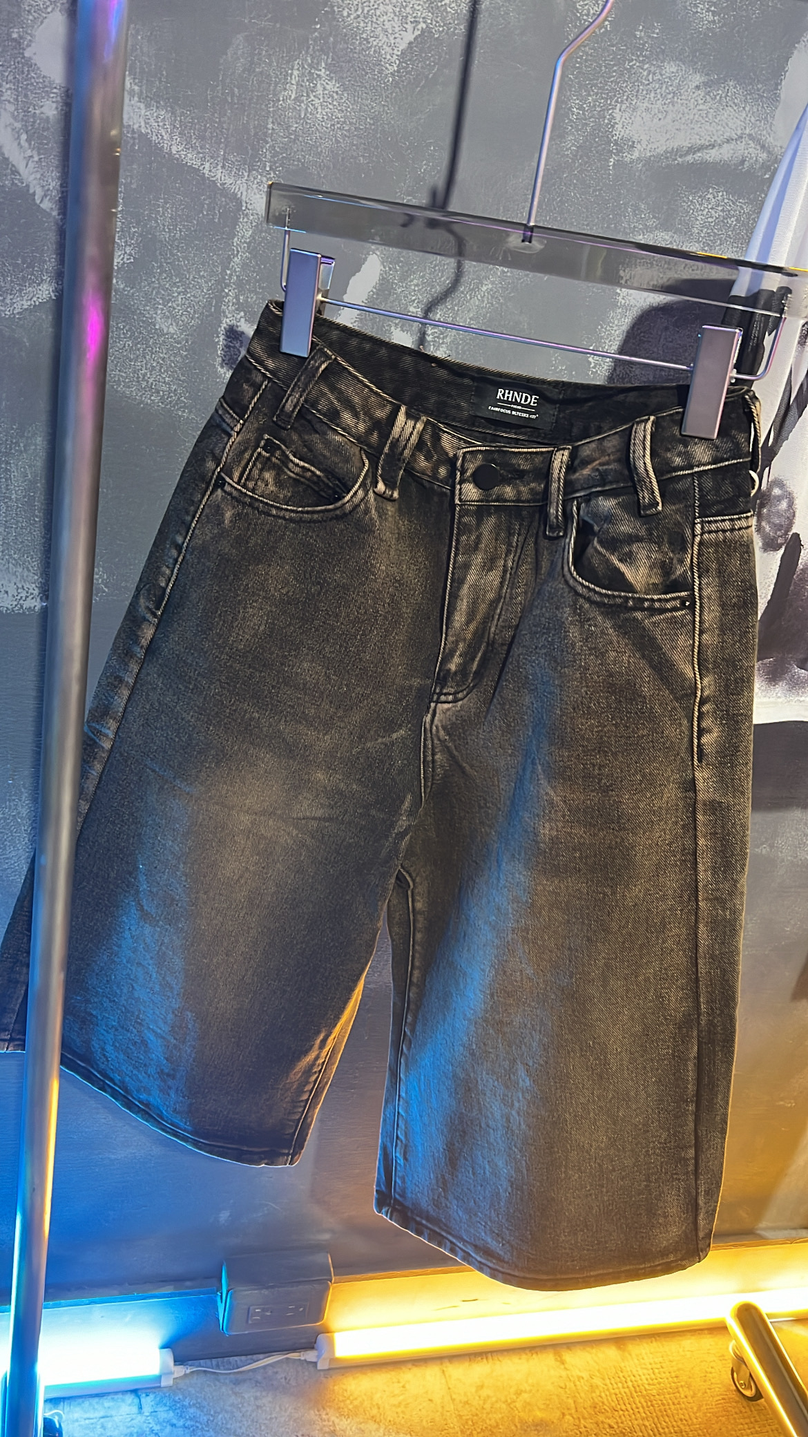 27A19B0B-529C-4F36-B0DC-790DC7714F08