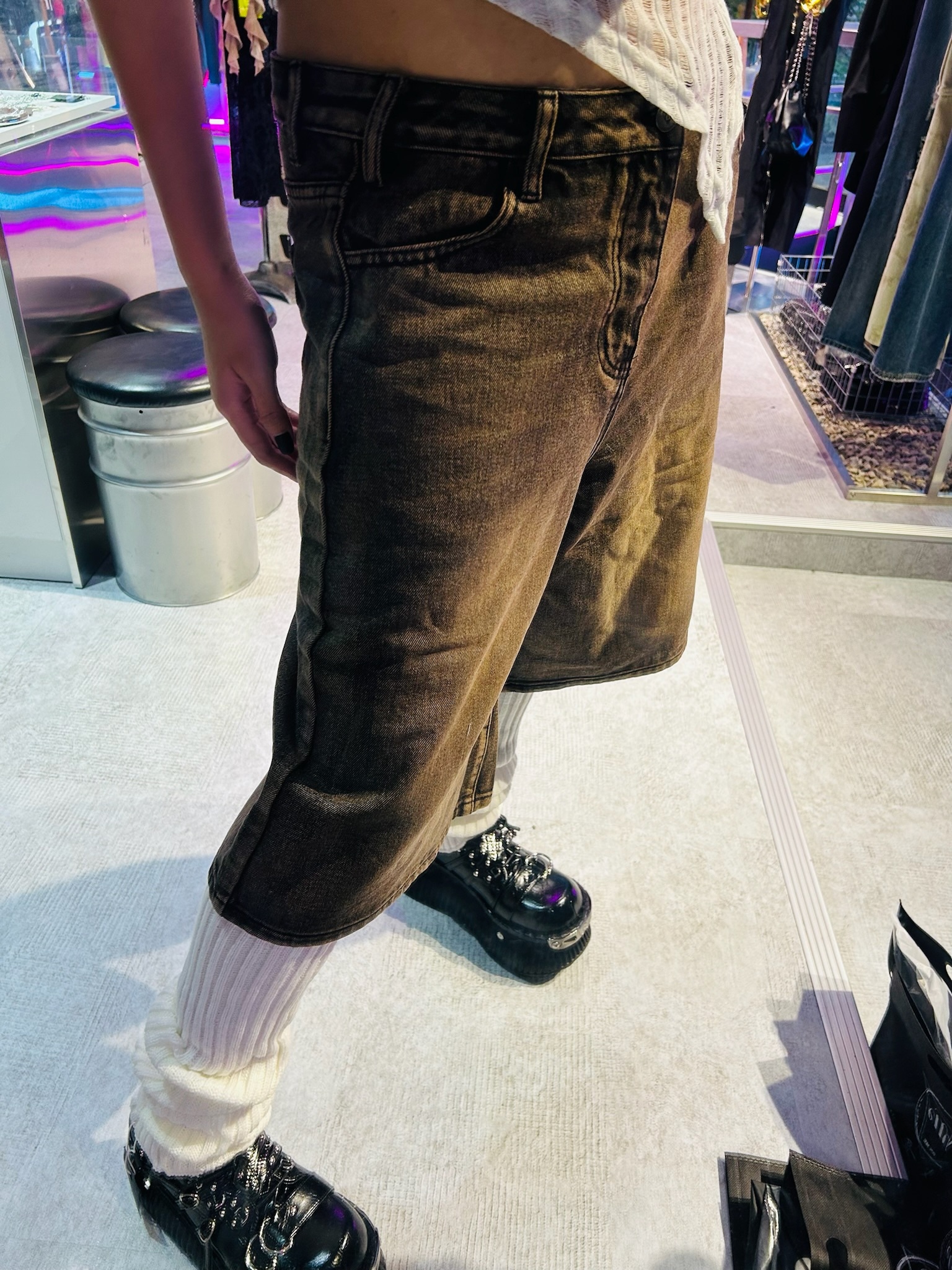 3E87B53F-20CD-47E6-BB38-4439BB9F5EAA