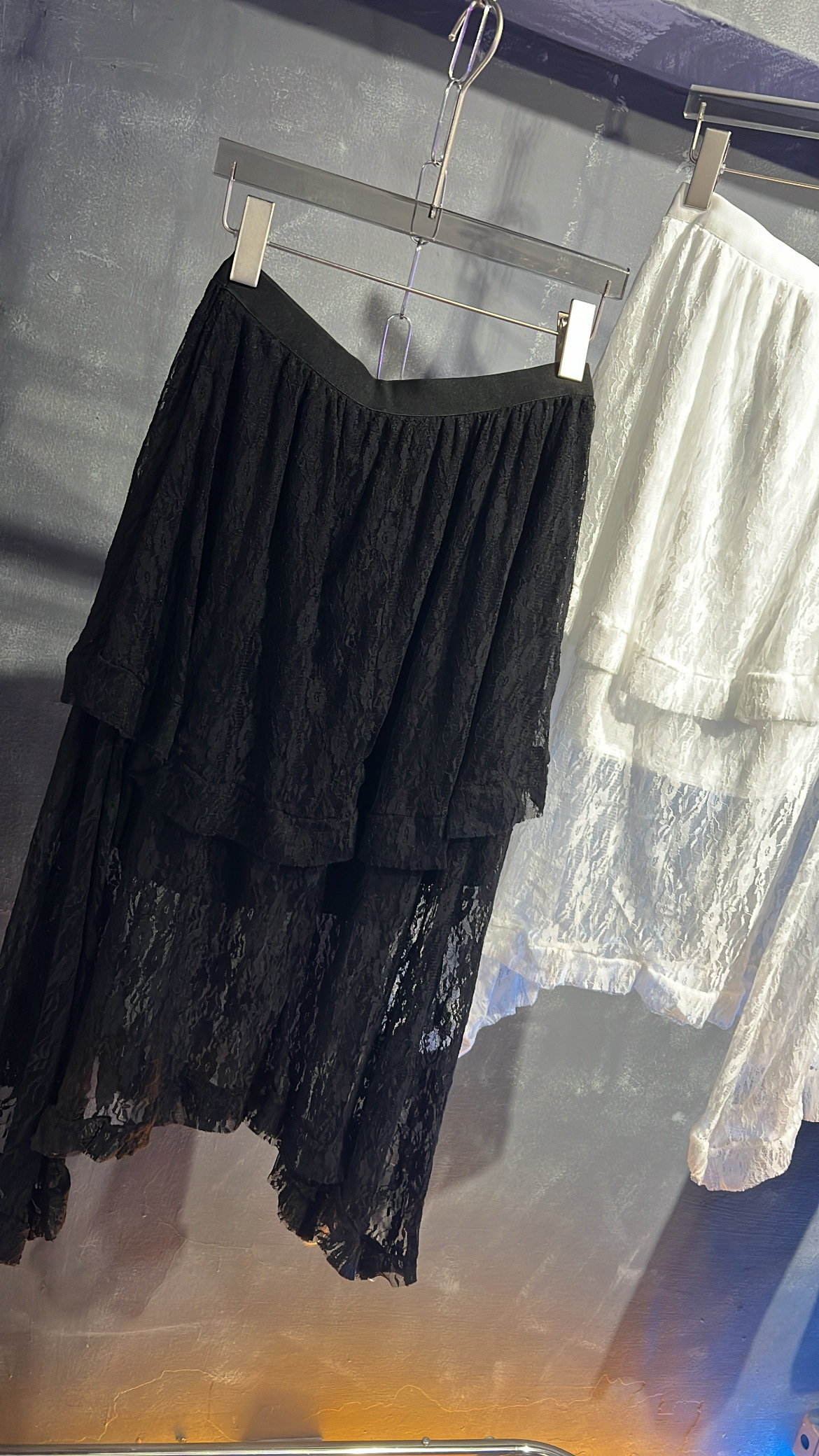 5BDD4EE2-C3C6-40E9-8F6A-45AC144984DA