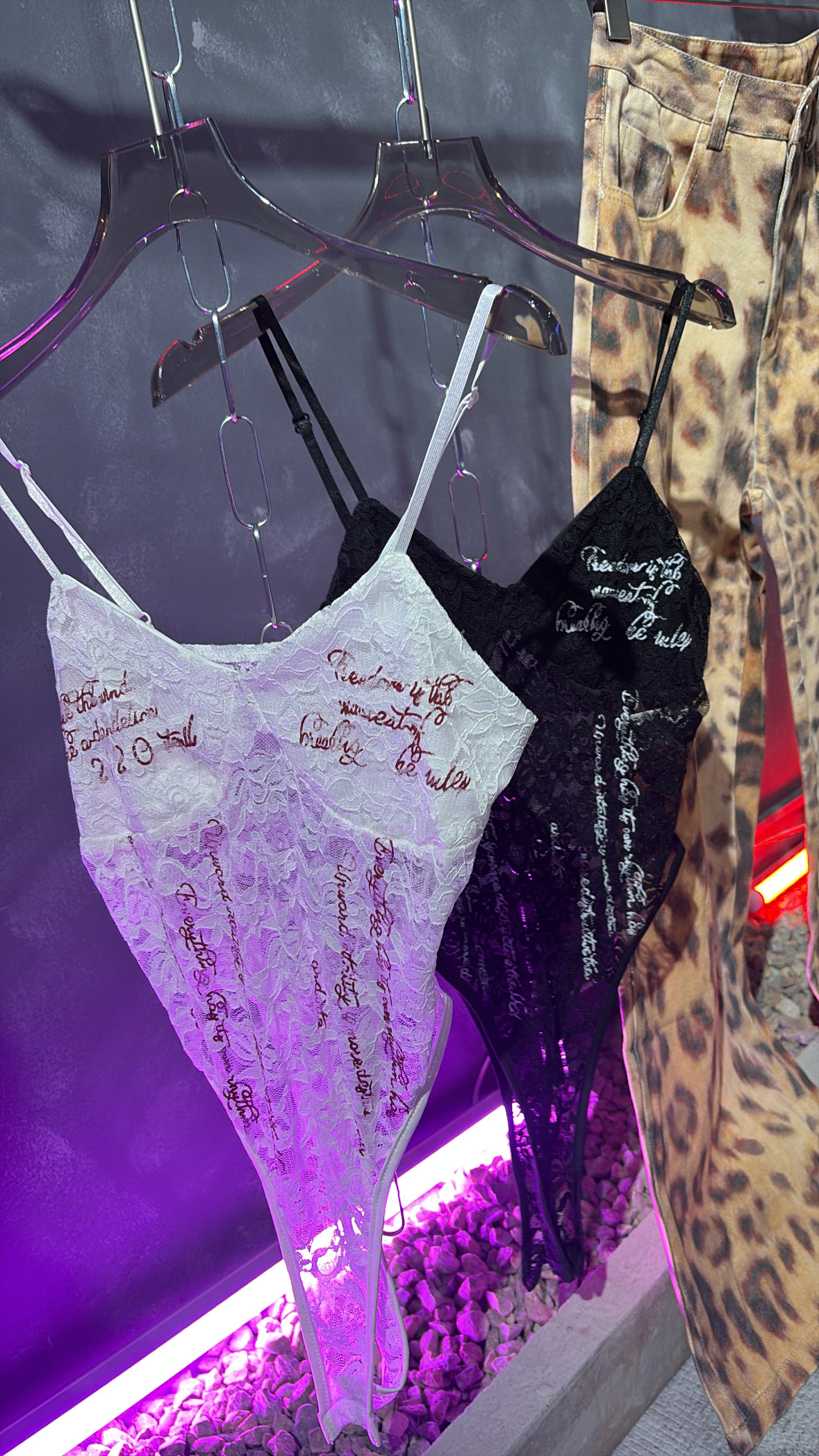 4FB215B1-D3AD-41DB-B321-6C6882FE3271