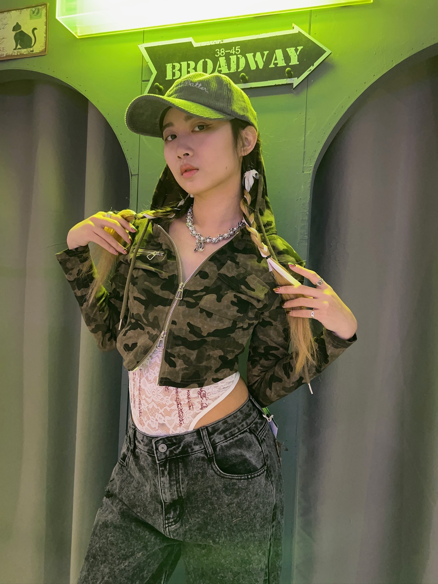 3071A0A4-D909-43B1-B311-4E579AC1F832