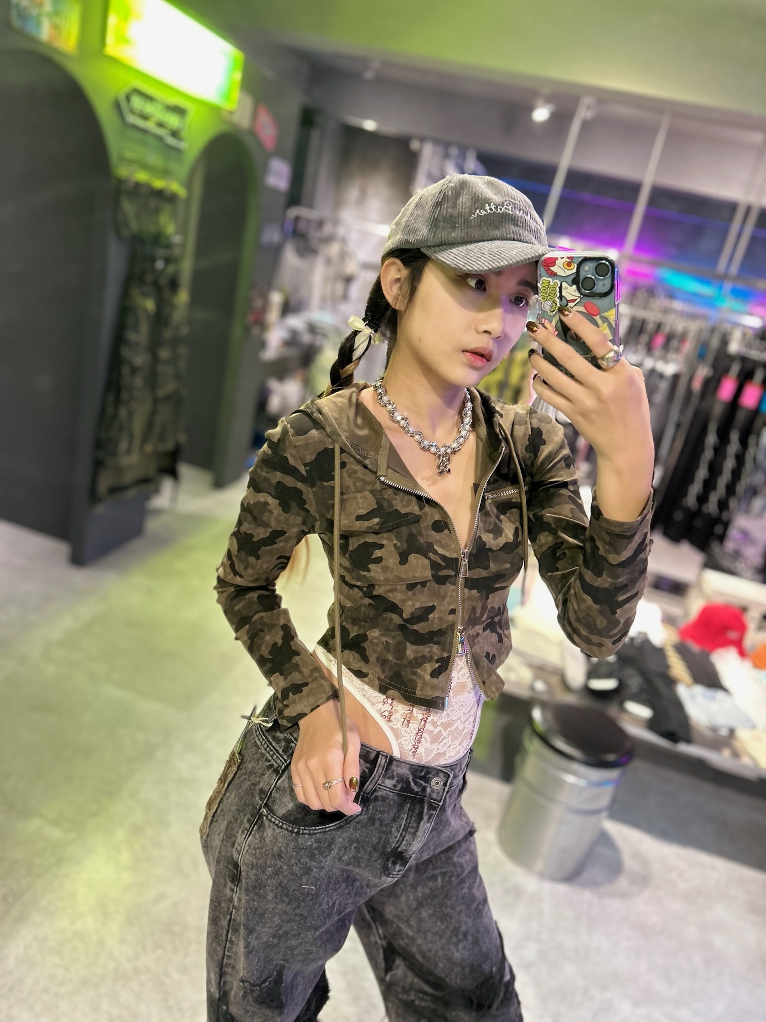 64E10522-5BB5-4815-8B31-04E7C6DD9145