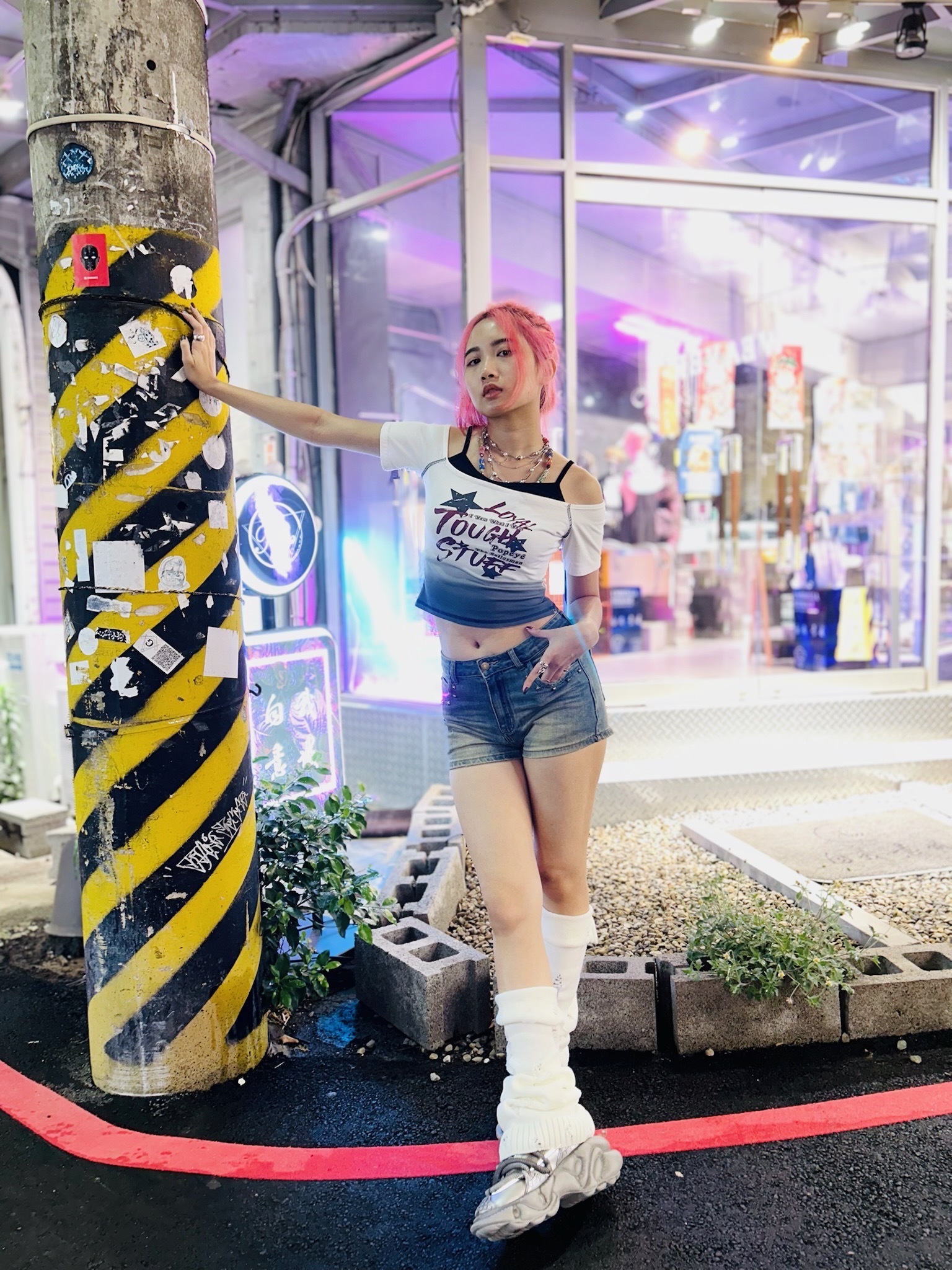 B08B608E-6A73-45B8-B420-6555FF002B42