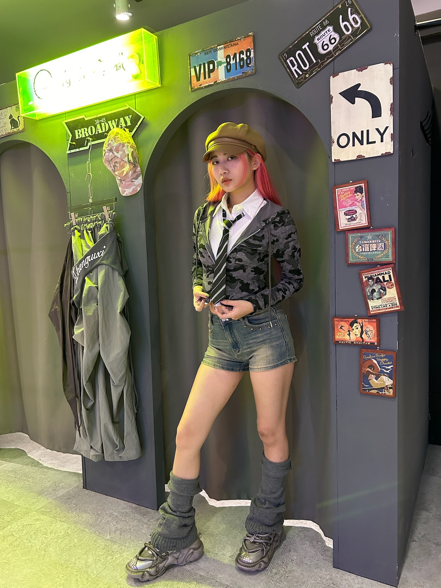 5C37C5CA-F6F9-4505-844E-02AEF5C98CF8