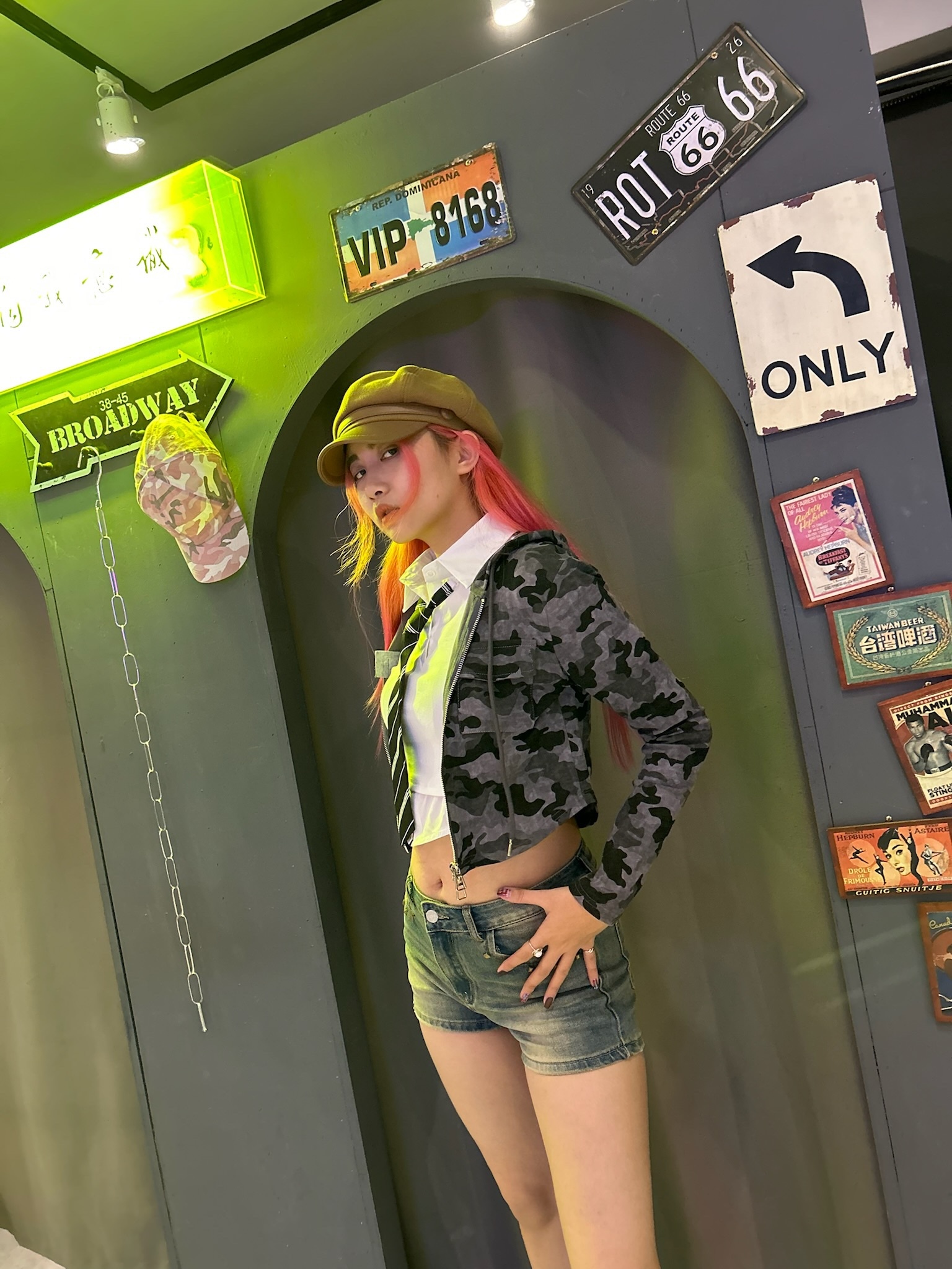 EDEBCCB4-2AF7-4680-8695-AC24AE10F2E8