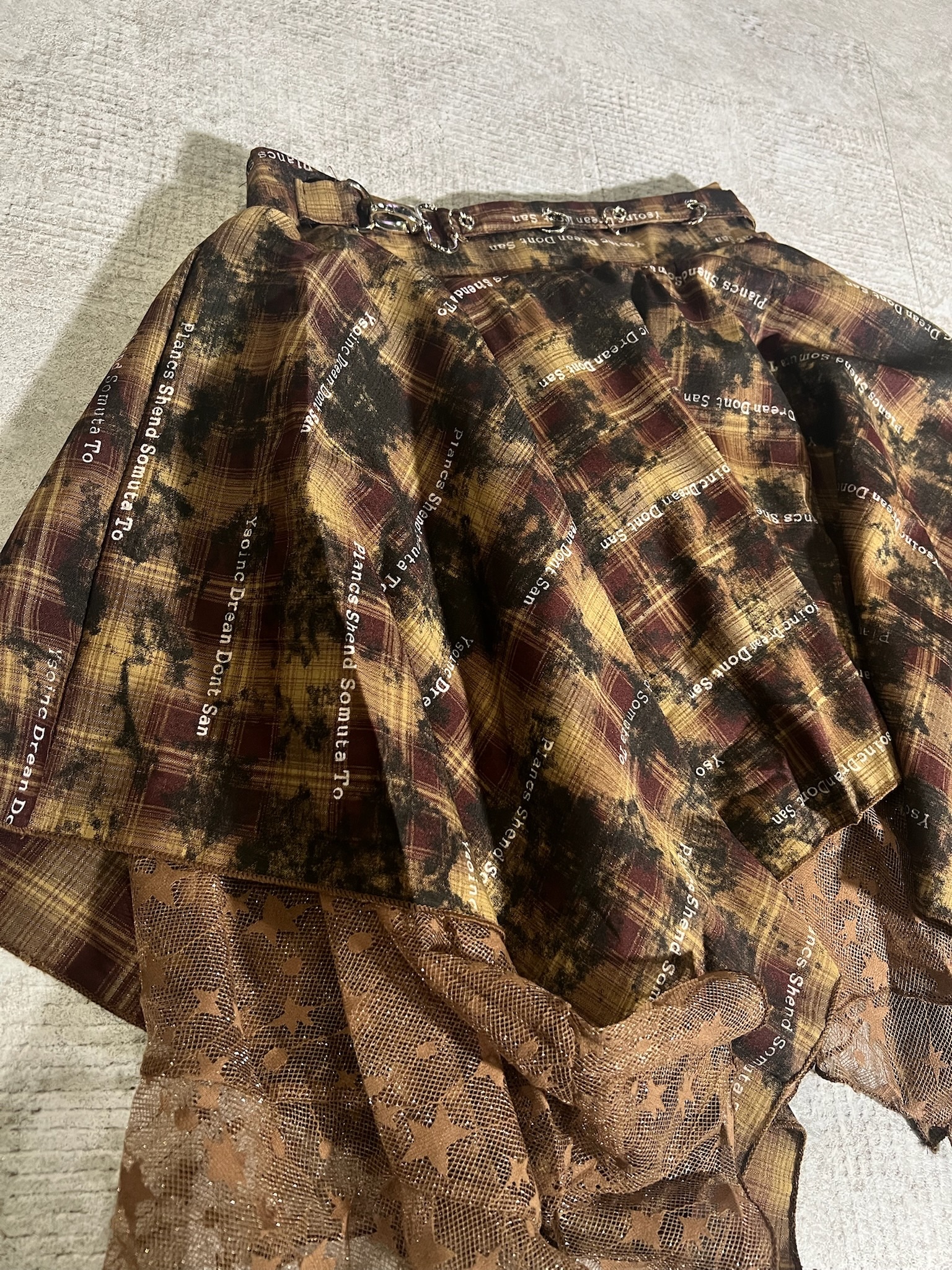 B698CEFE-95BB-4ADF-A942-3E0D143DFDEE