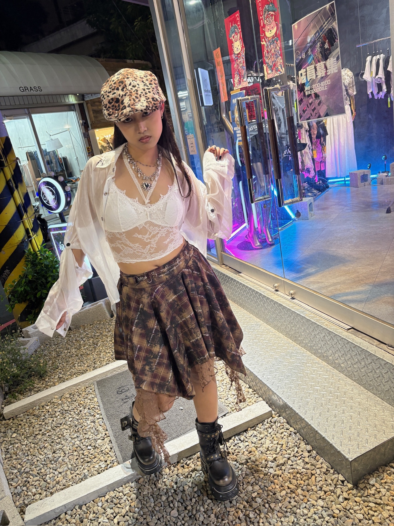 B5319DDA-55CA-4C41-96F4-2D86A7A27B84