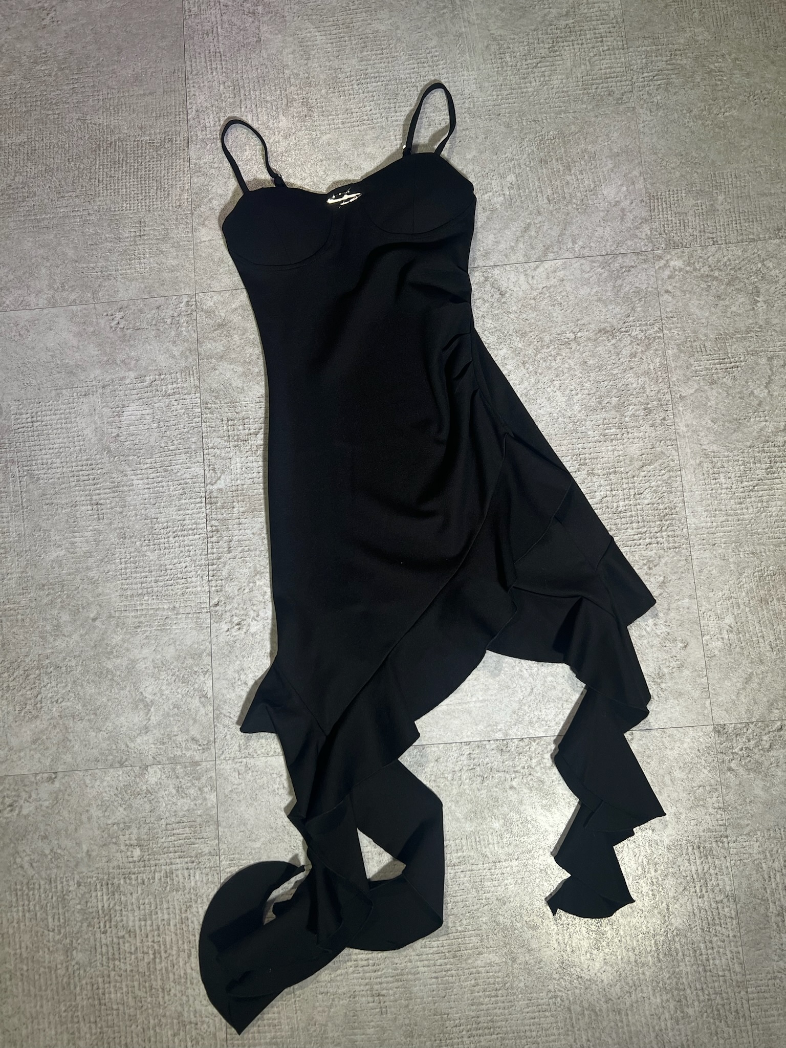 C14FC989-FFB6-4959-B178-400D38C10747