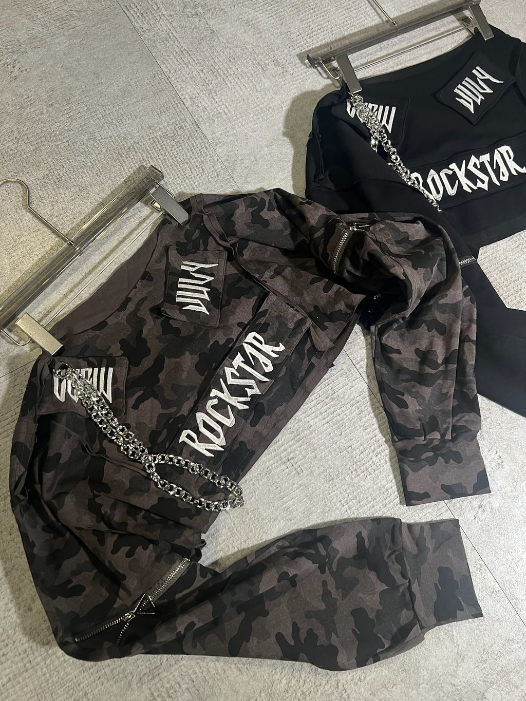 38A9D6B6-AAF2-43E7-A474-F9FD7180EAED