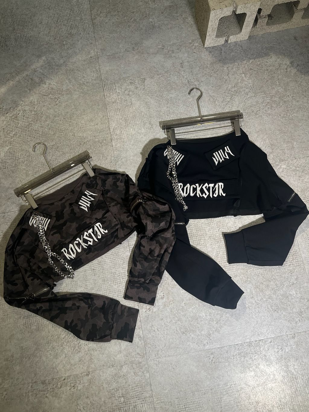 3DD5DB3C-1E8A-4C56-A5B5-6678147D66FF