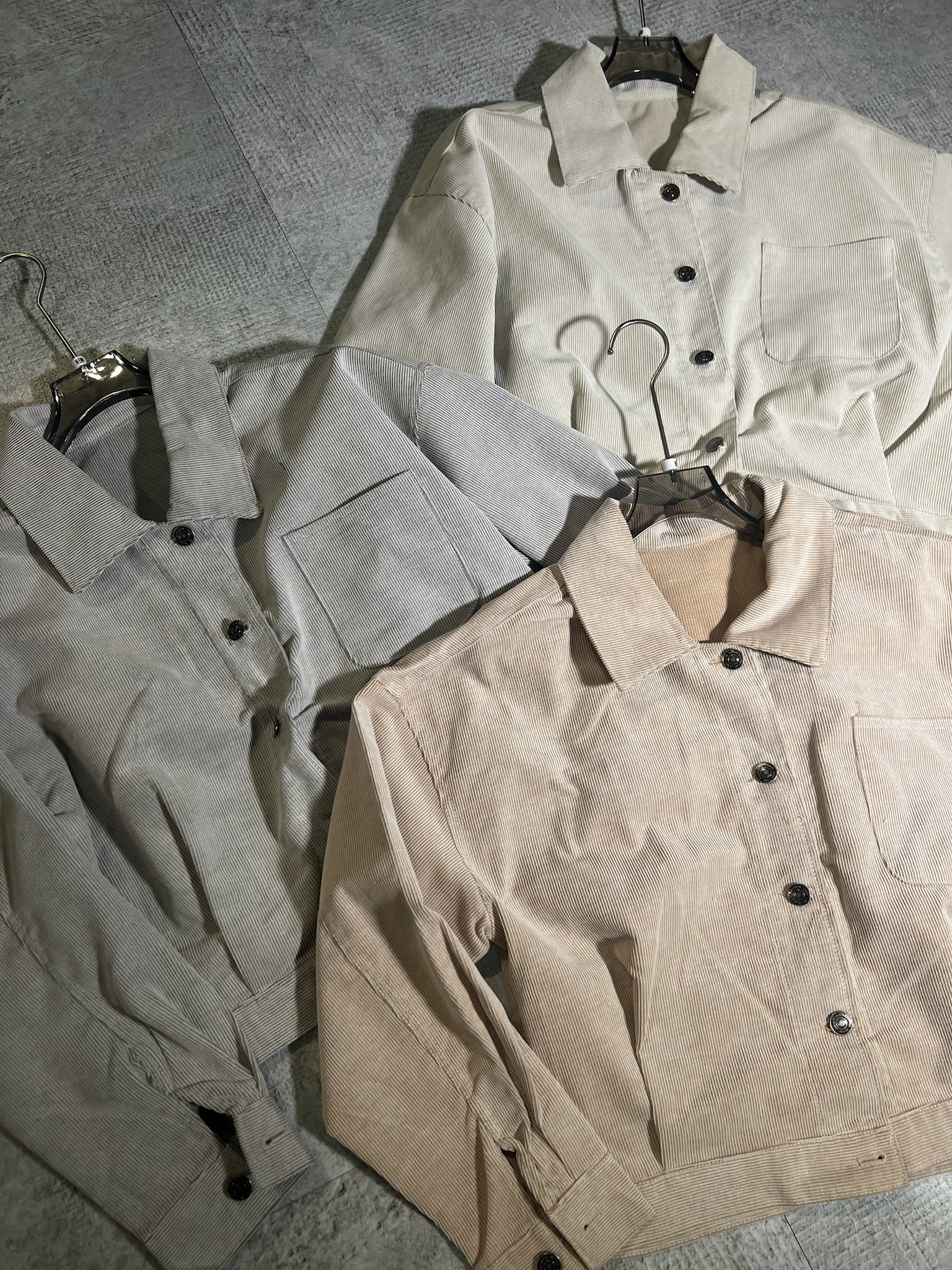 FCD277C3-AA2E-49AA-B2D7-9BB7B96EB7EA