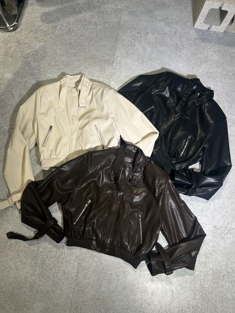 05407A19-570B-4EDE-9026-C5BF13D9A45A