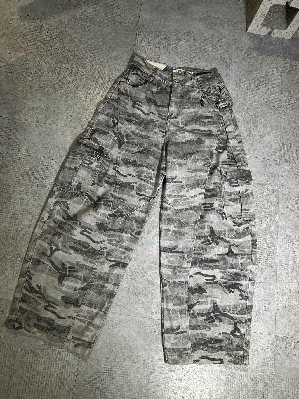 852F764A-9D1D-45BC-9CCC-4BFF07889B2D