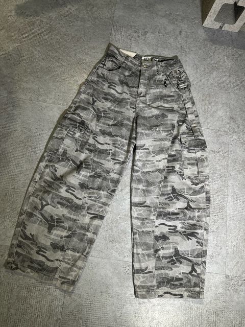 852F764A-9D1D-45BC-9CCC-4BFF07889B2D