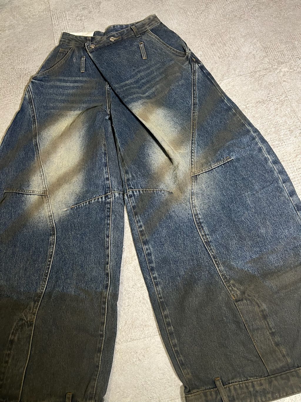 B4EC7662-2469-48B6-A796-C01839C9F132