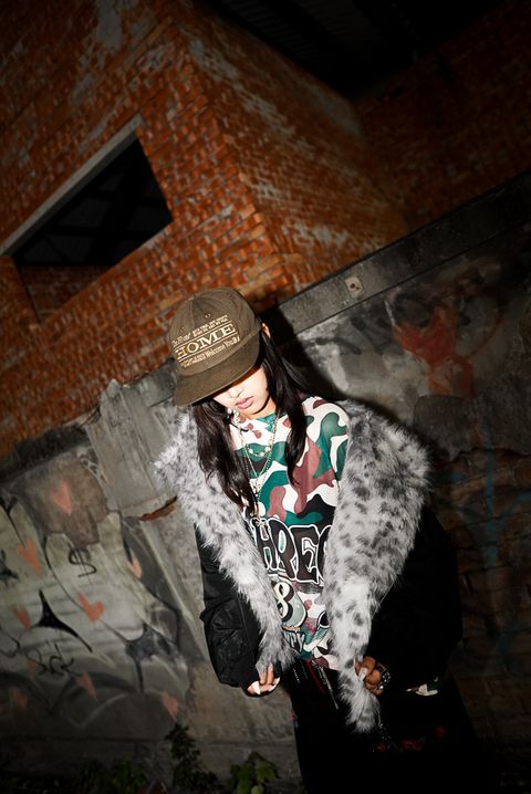 6A7B6F48-3BC5-4975-B624-E9C5A8CE4D64