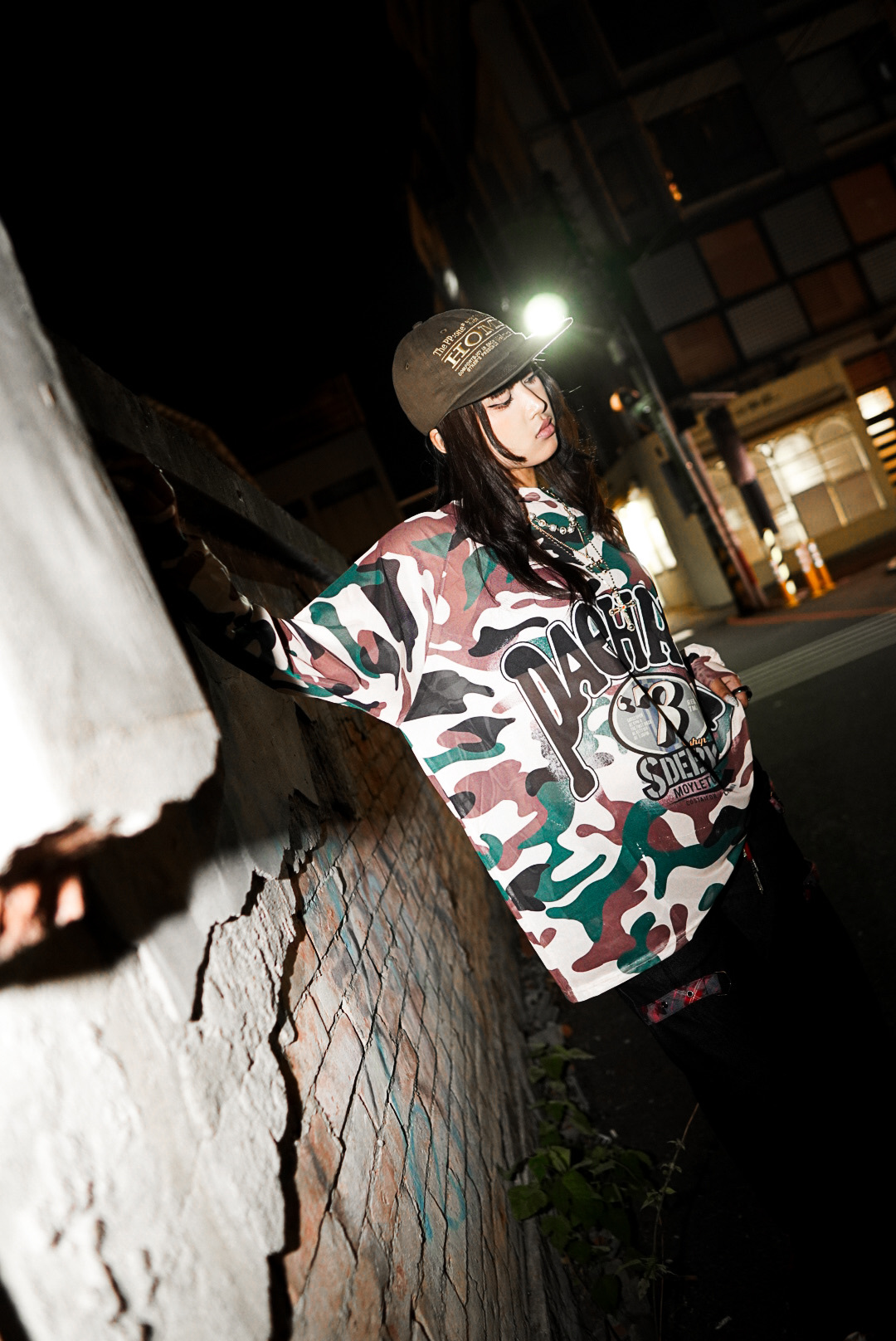 C85AA76F-575D-46C9-BFE5-F1AEFEF73990