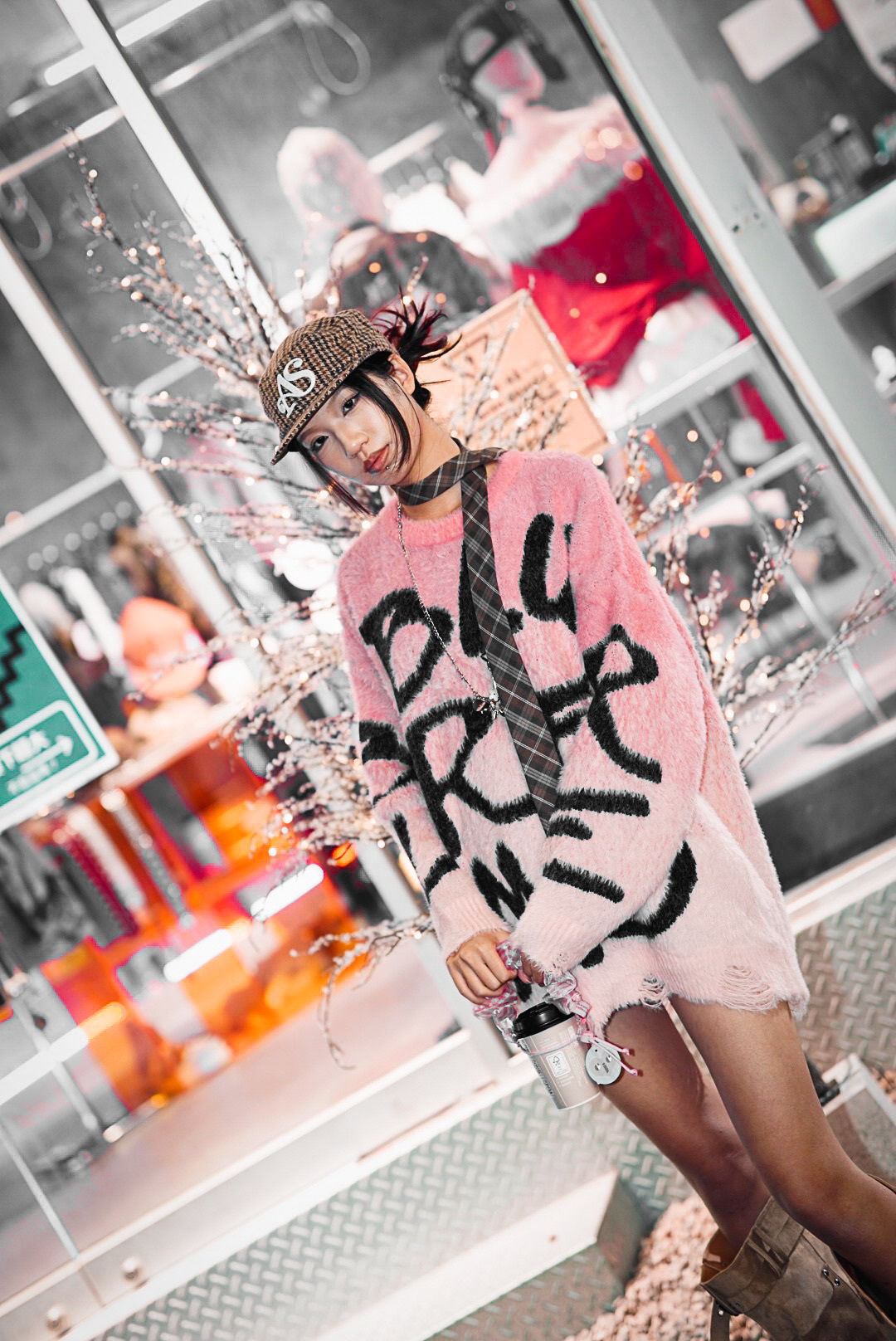 5B9FA425-9C95-4340-97CC-0DB4AE2B4108