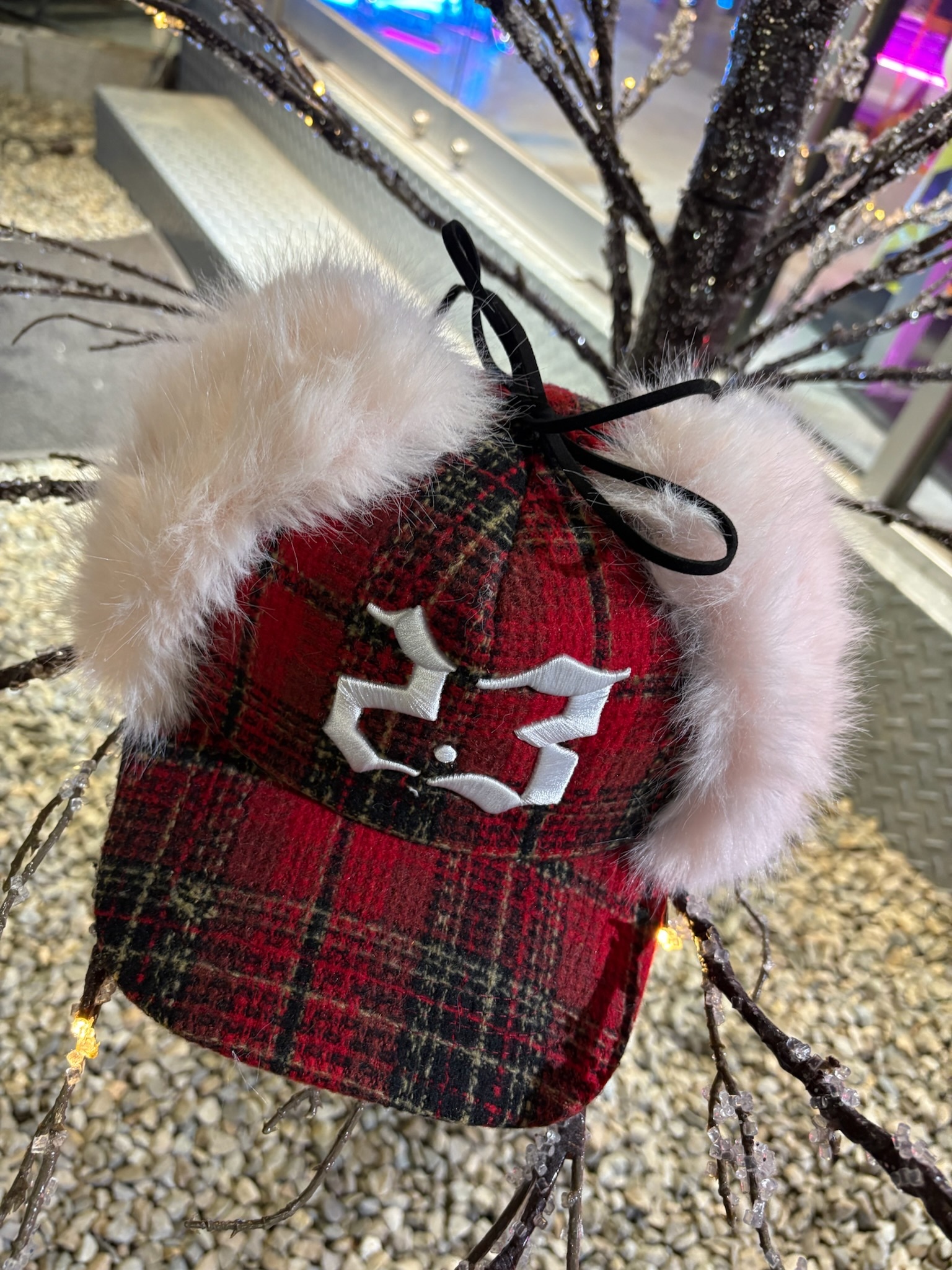 7AB56B35-DC7F-4A3D-9352-DDA315A6EE67