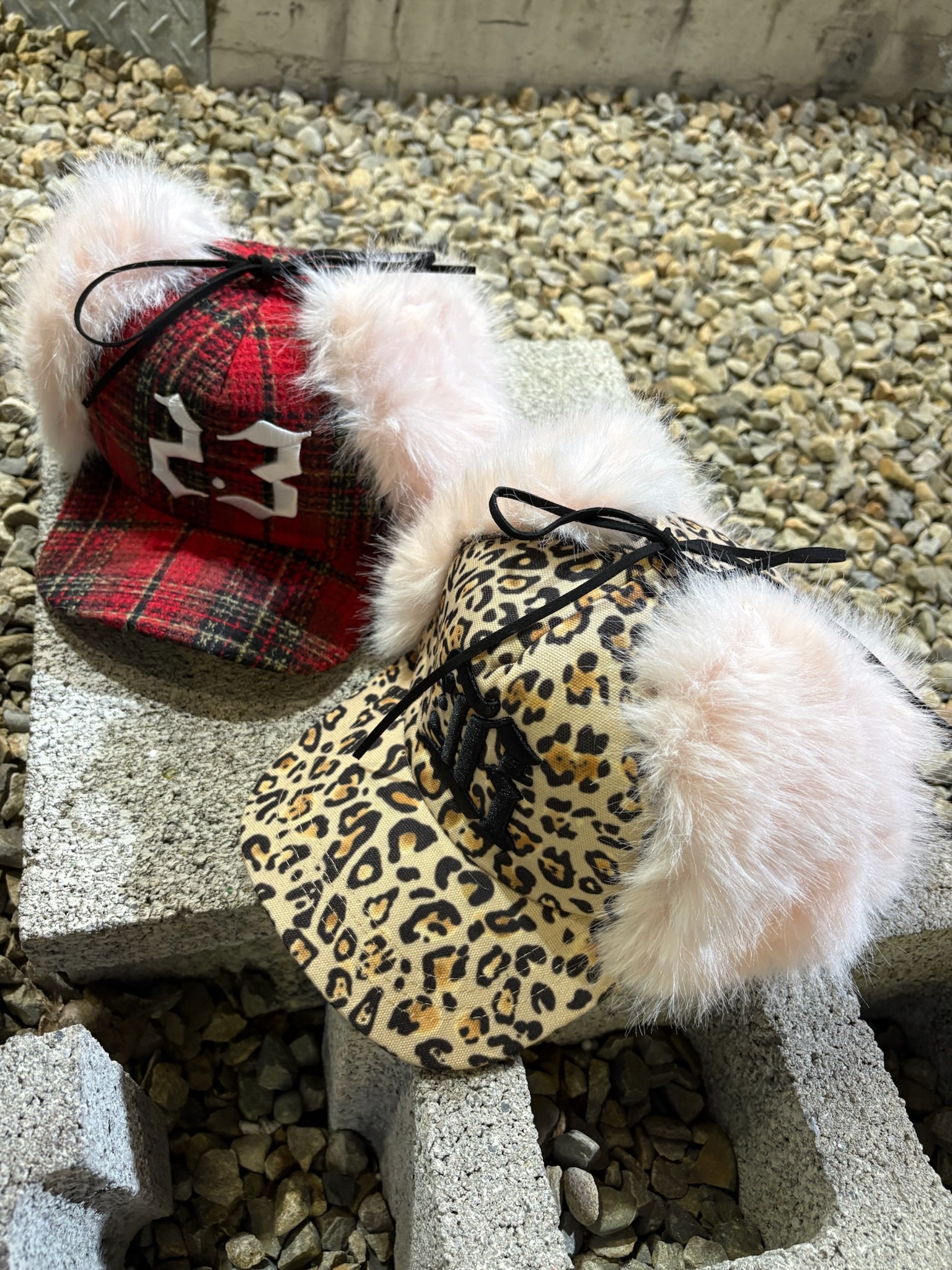 C6A02811-D945-430A-A64D-6B61D03EE237