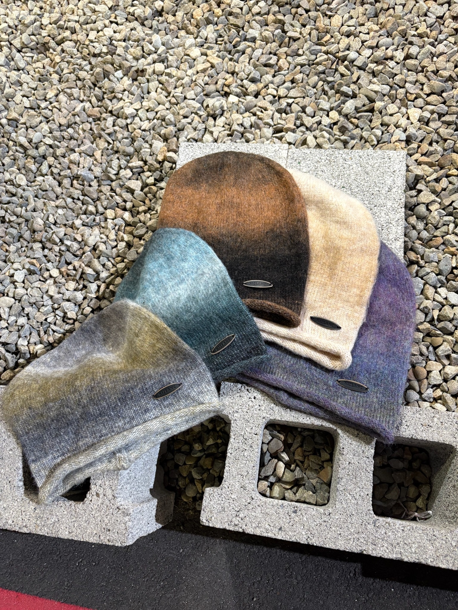 39D15F8D-0997-45EE-B4B9-6F1433FA2781