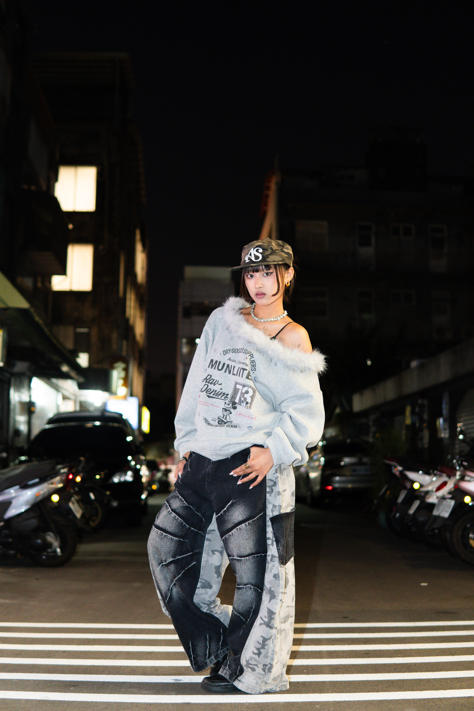 DE374B9F-F61A-4B7E-88FB-2611E62C6A53