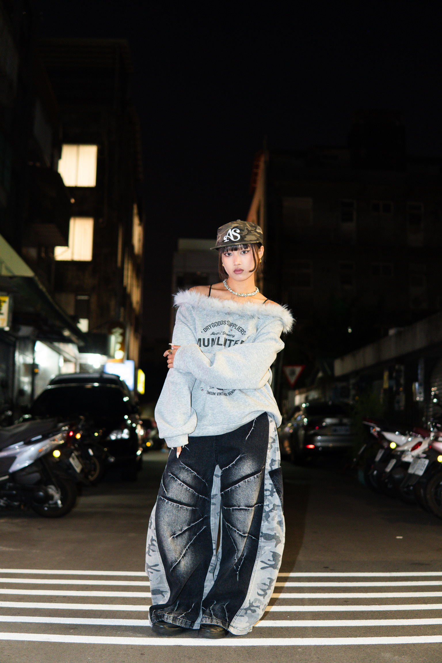 3FAA912C-3C35-48FA-8D39-2522B8A12283