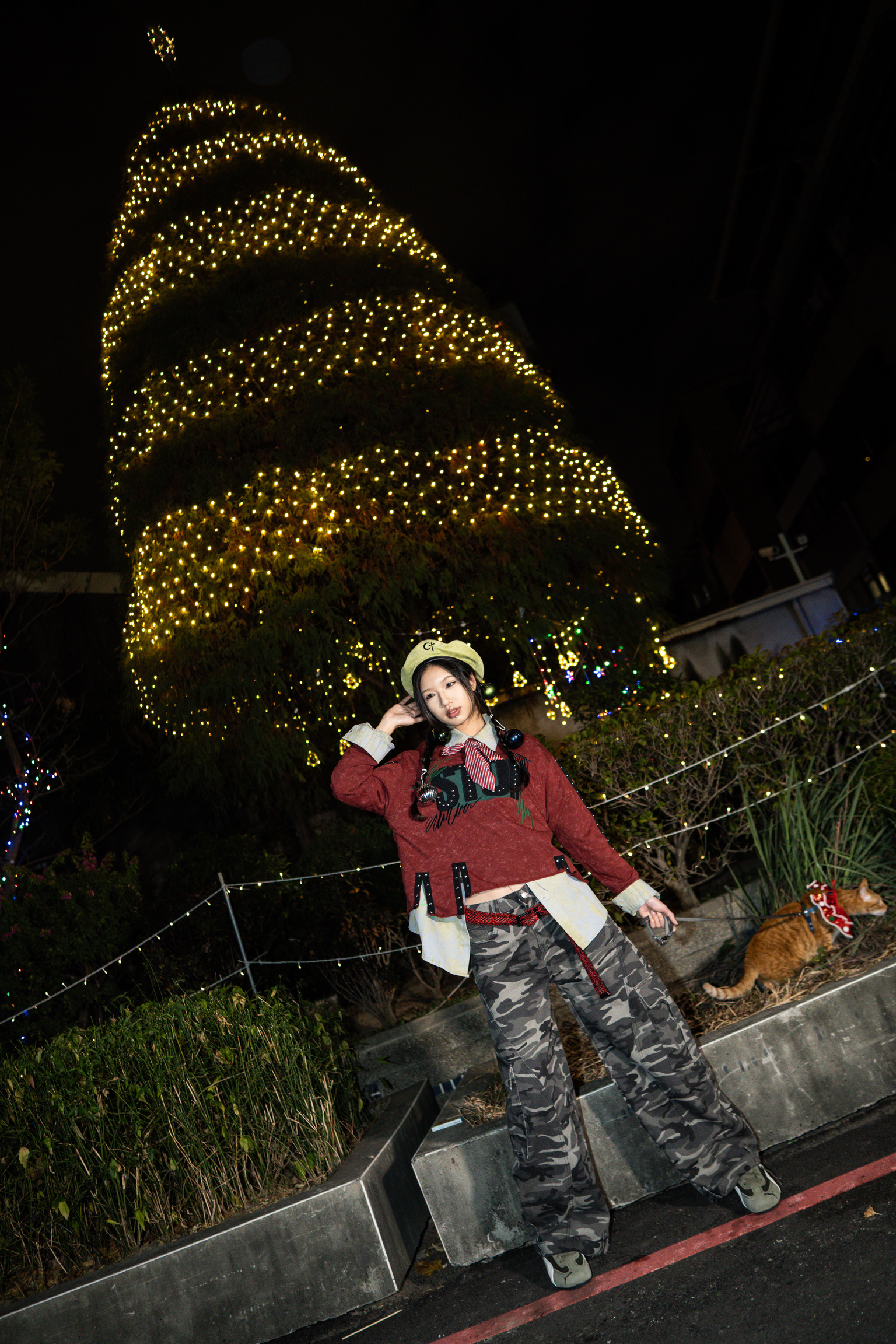 5D929887-ADA1-49EF-8917-F859E68C9765