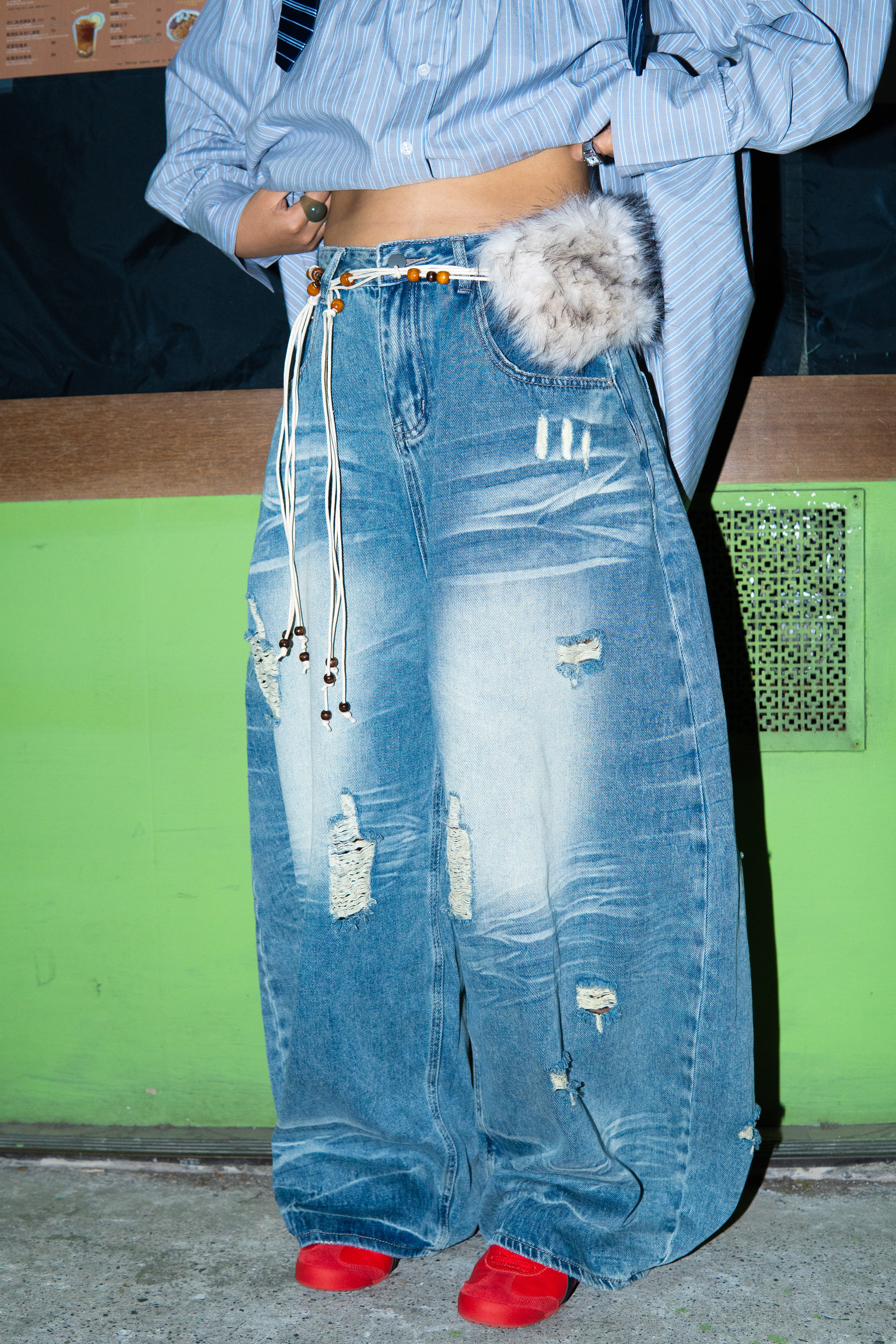 04A16F81-3D9C-425F-82DF-1B4FA7019970