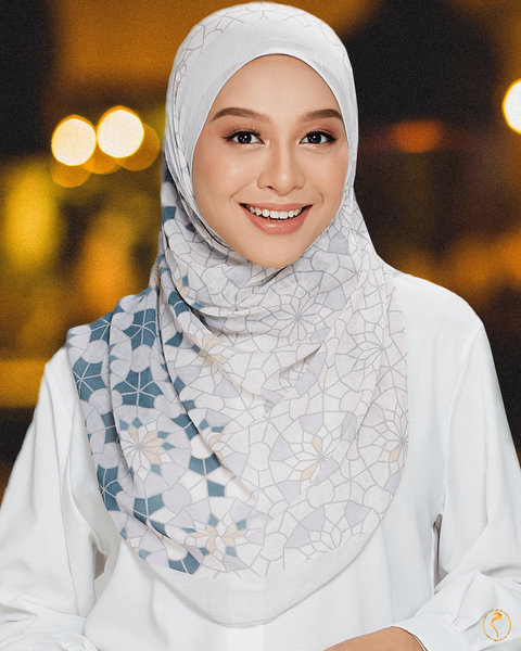 UNRELEASED 102 1350 x 1080