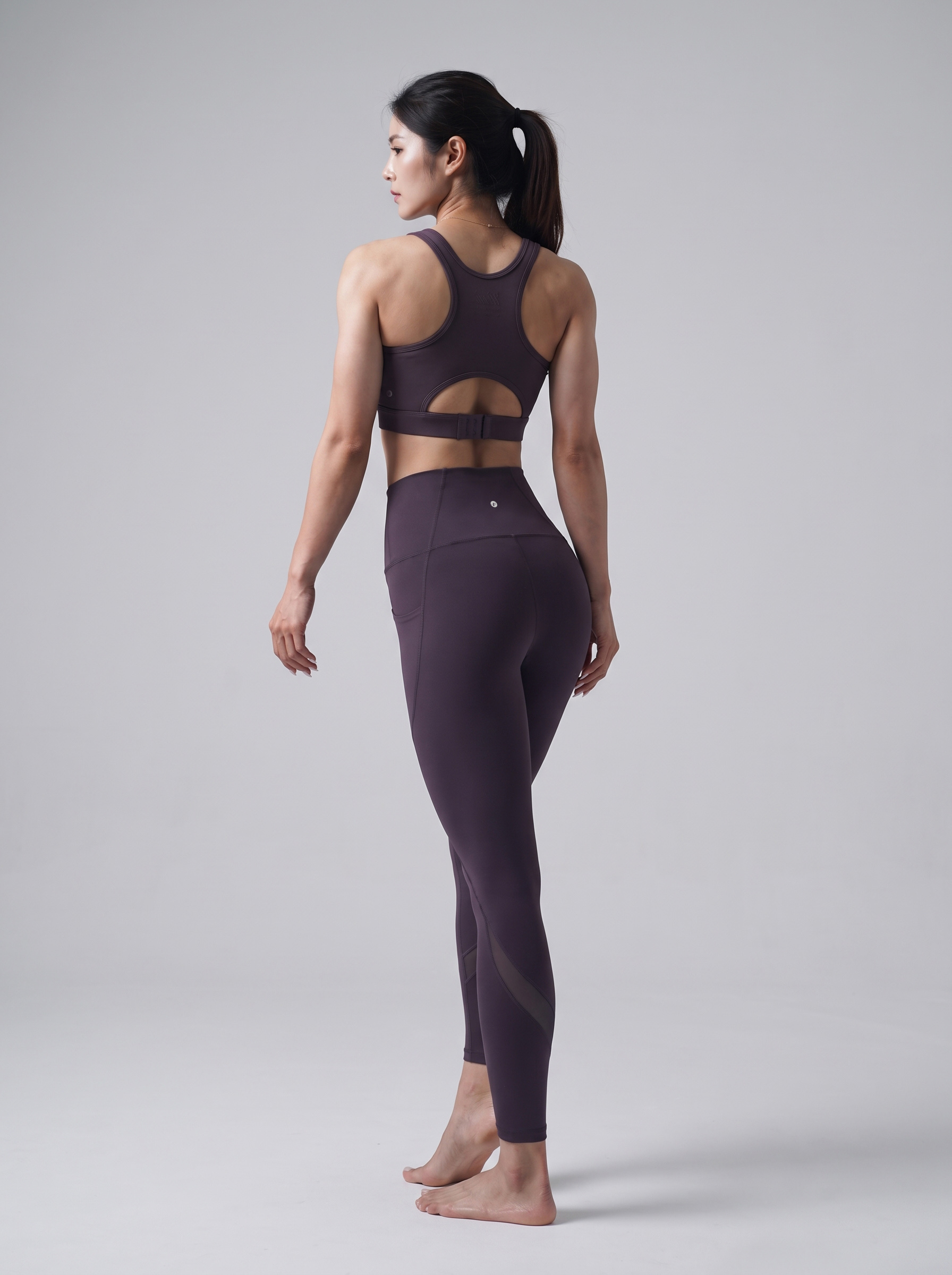PSD_Breeze_Bra_&_Leg_2K_20260925135126