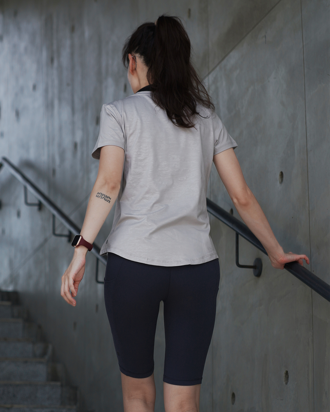 Vneck 象牙灰 (3)