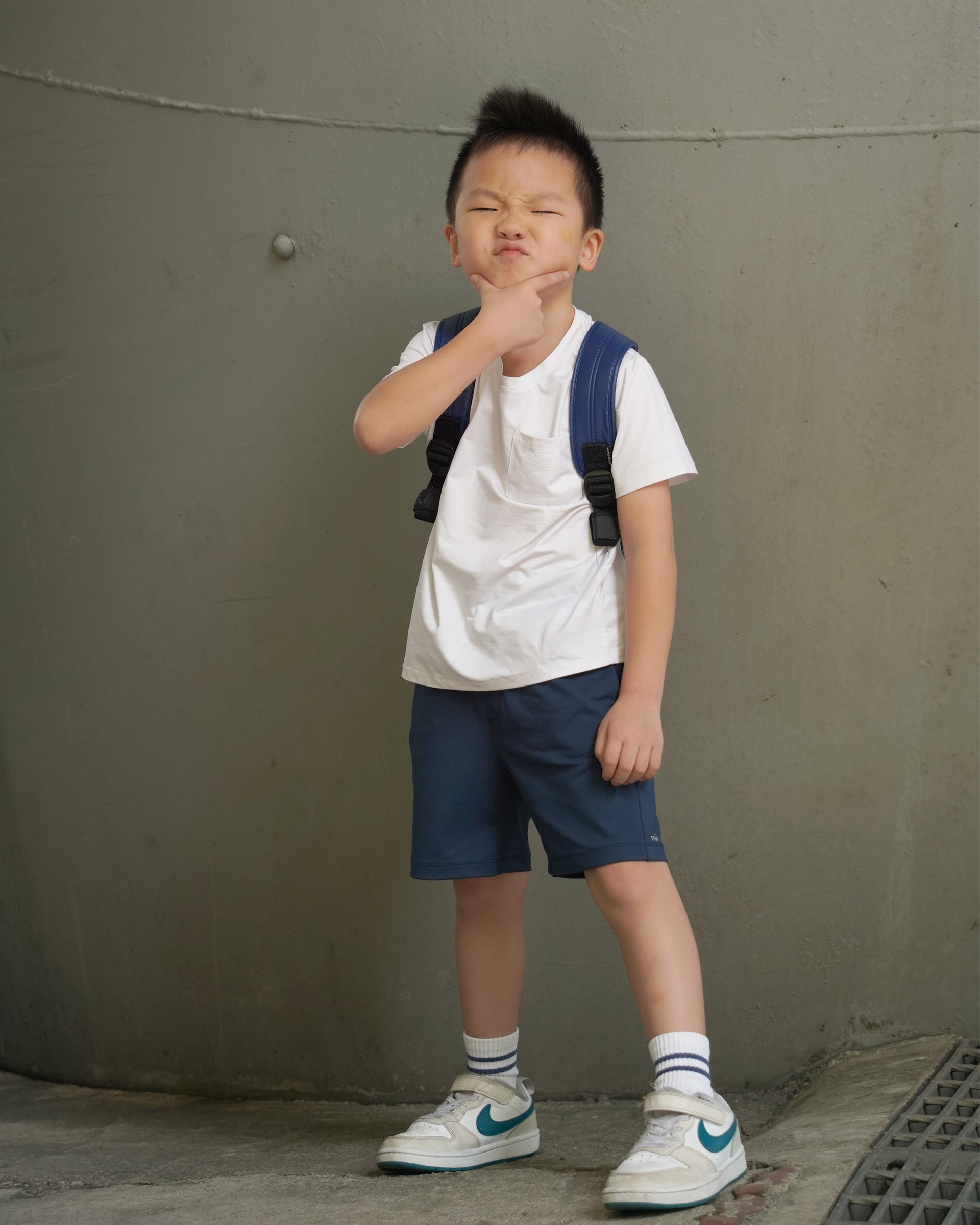 Kids 短褲 深藍+白T 3
