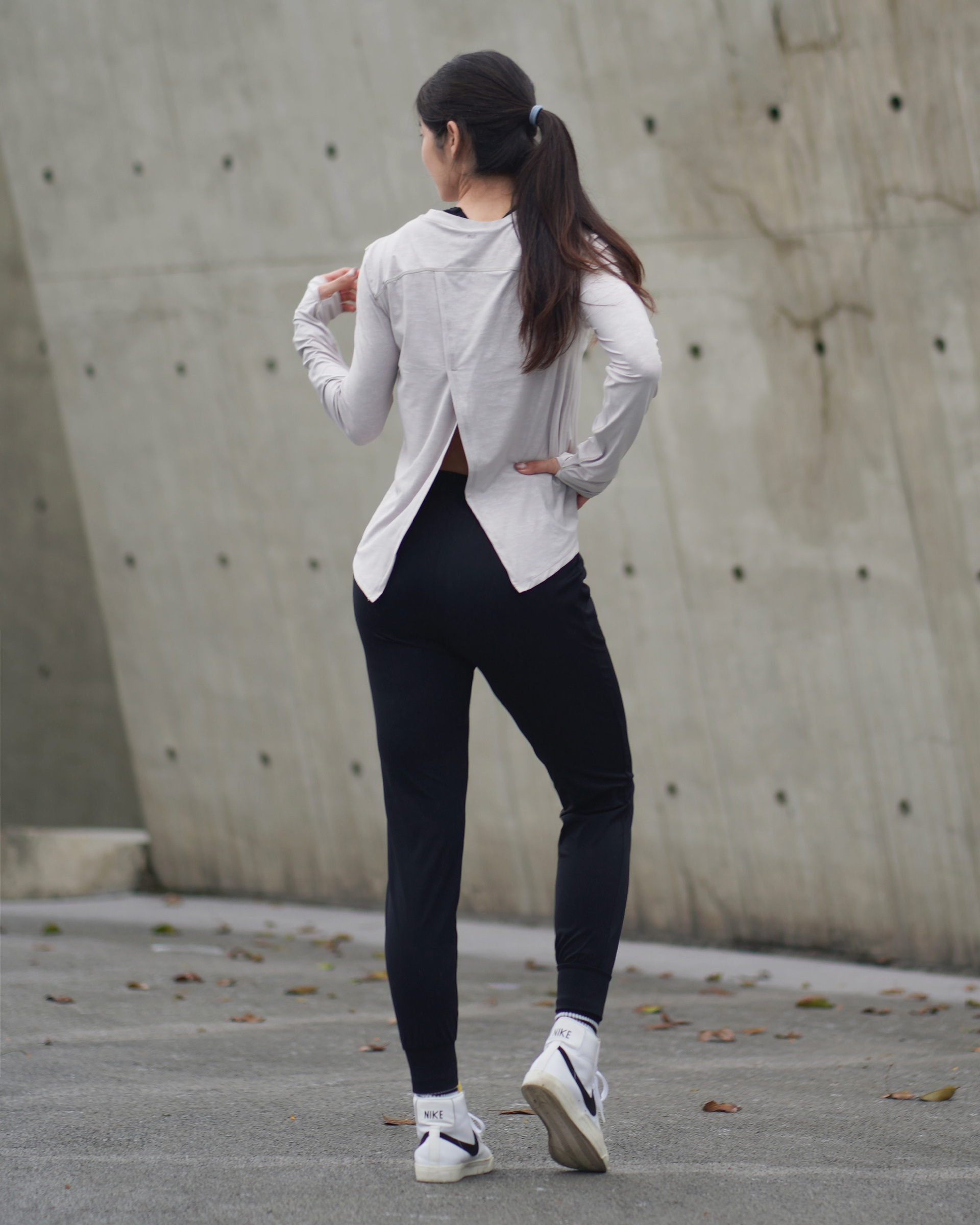 黑Breeze Jogger + 象牙Luna 1