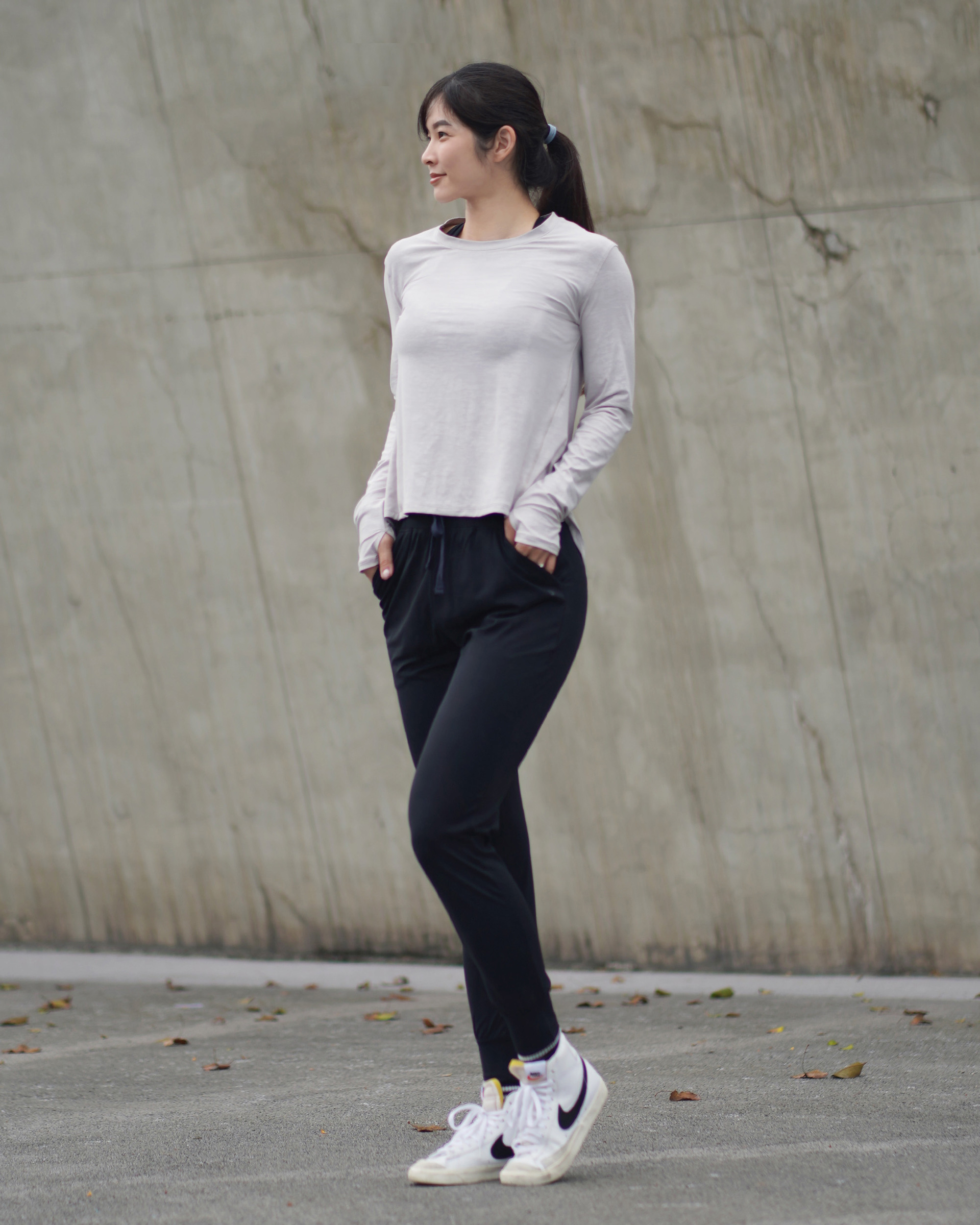 黑Breeze Jogger + 象牙Luna 2