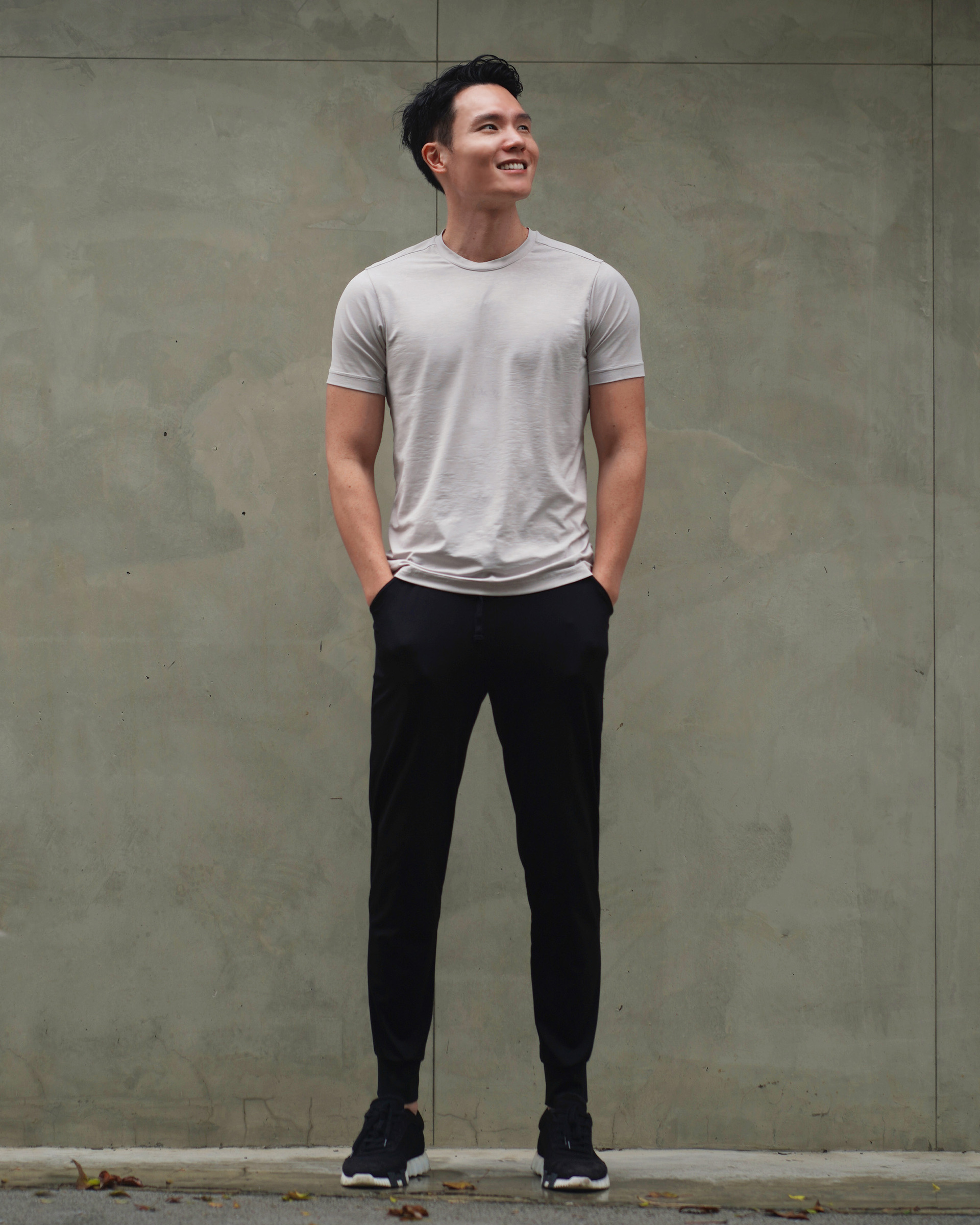 黑Homme Jogger + 象牙Homme T 1