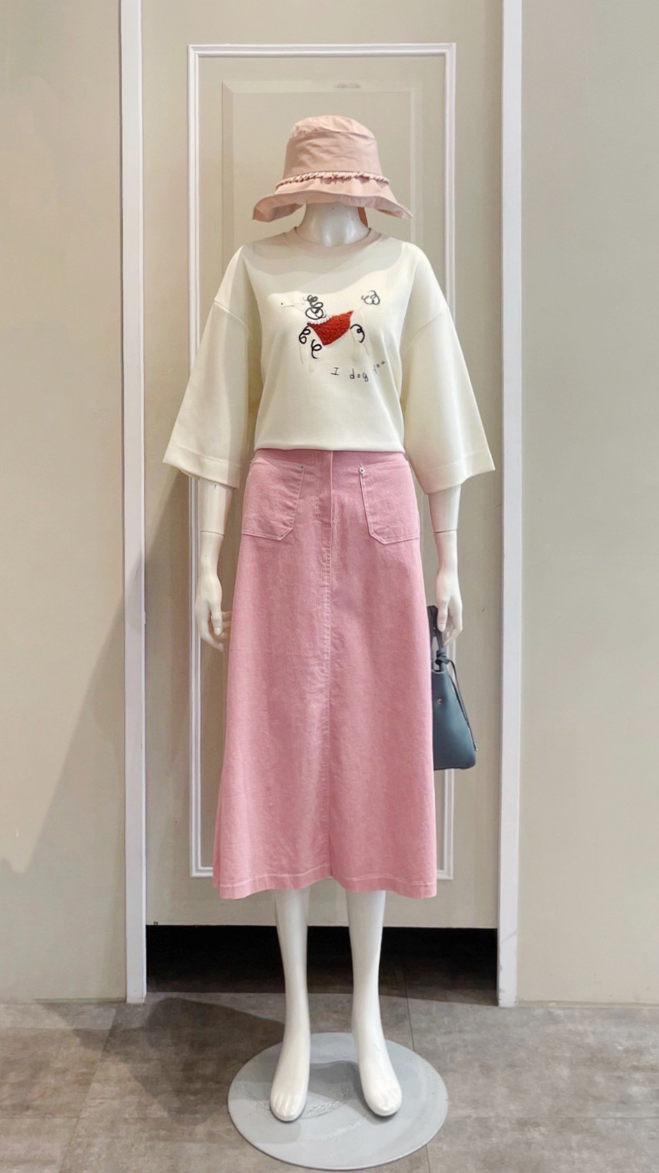 LINE_ALBUM_111.11.03 穿搭分享_221103_2