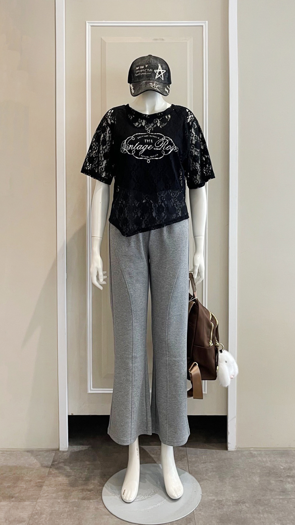 LINE_ALBUM_111.11.03 穿搭分享_221103_2