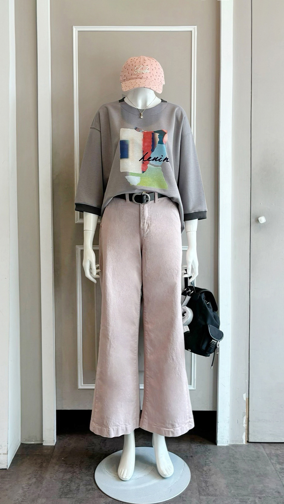 LINE_ALBUM_111.11.03 穿搭分享_221103_2