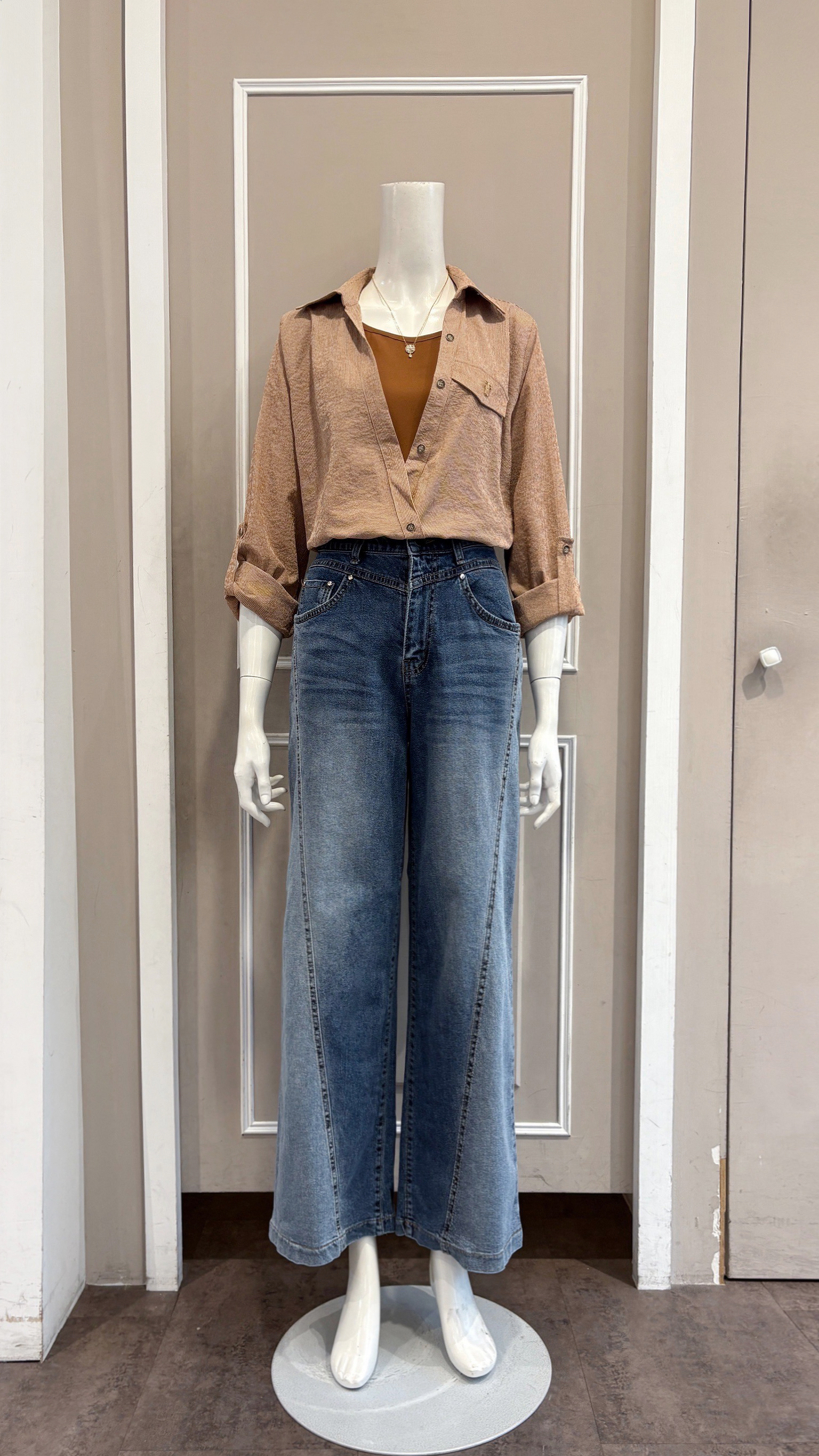 LINE_ALBUM_111.11.03 穿搭分享_221103_2