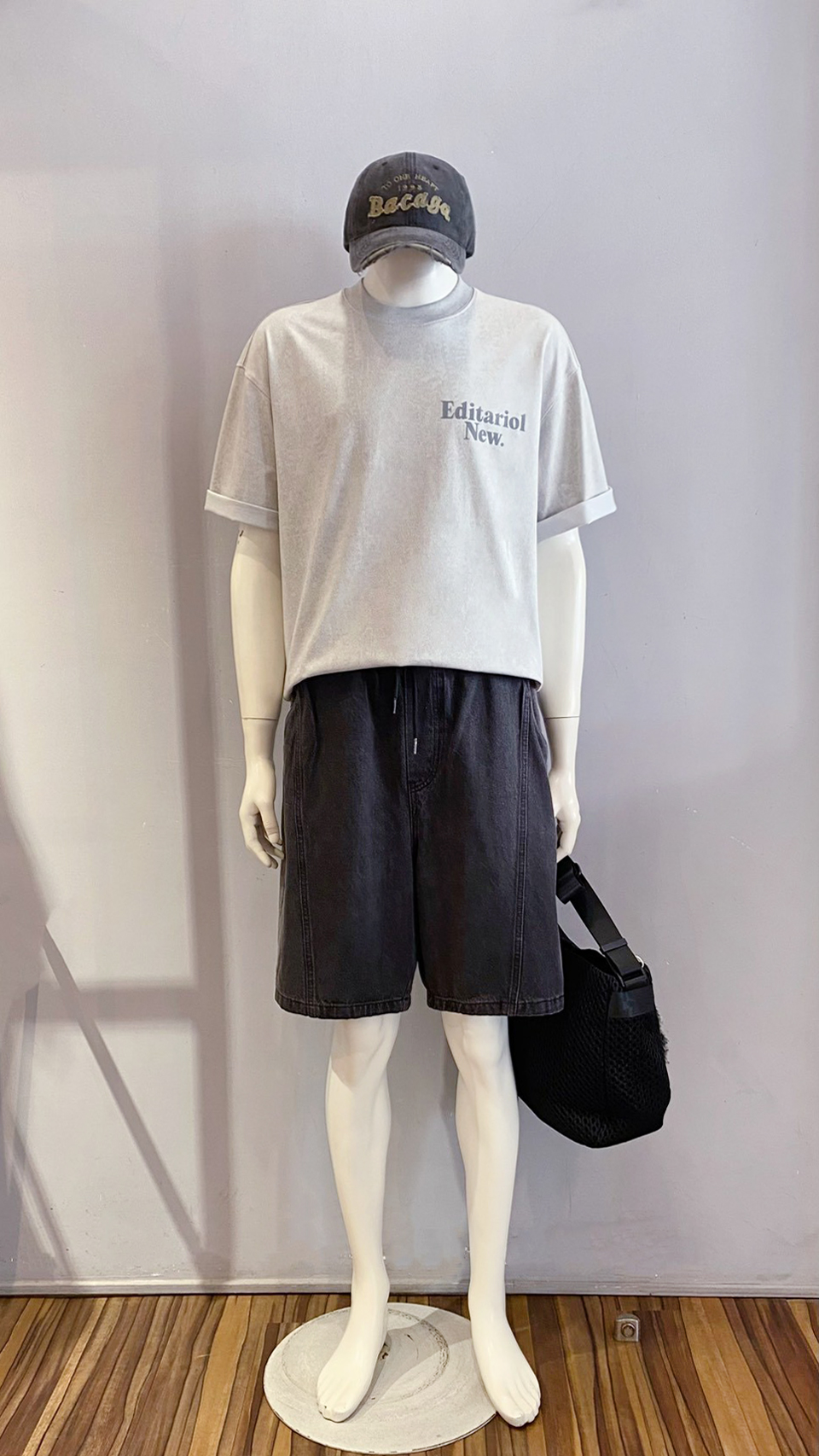 LINE_ALBUM_111.12.15 穿搭分享_221214_28