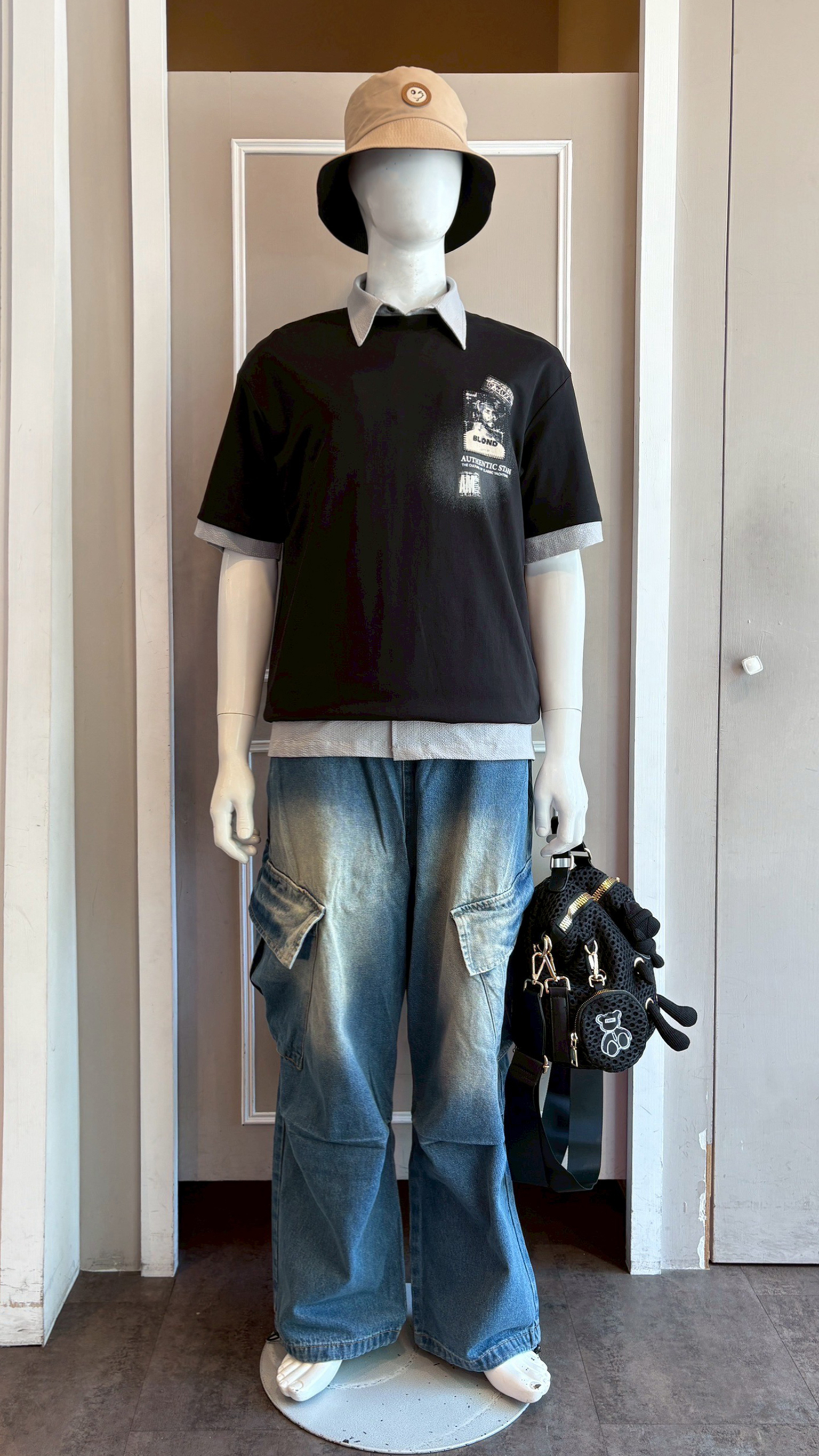 LINE_ALBUM_111.12.15 穿搭分享_221214_28