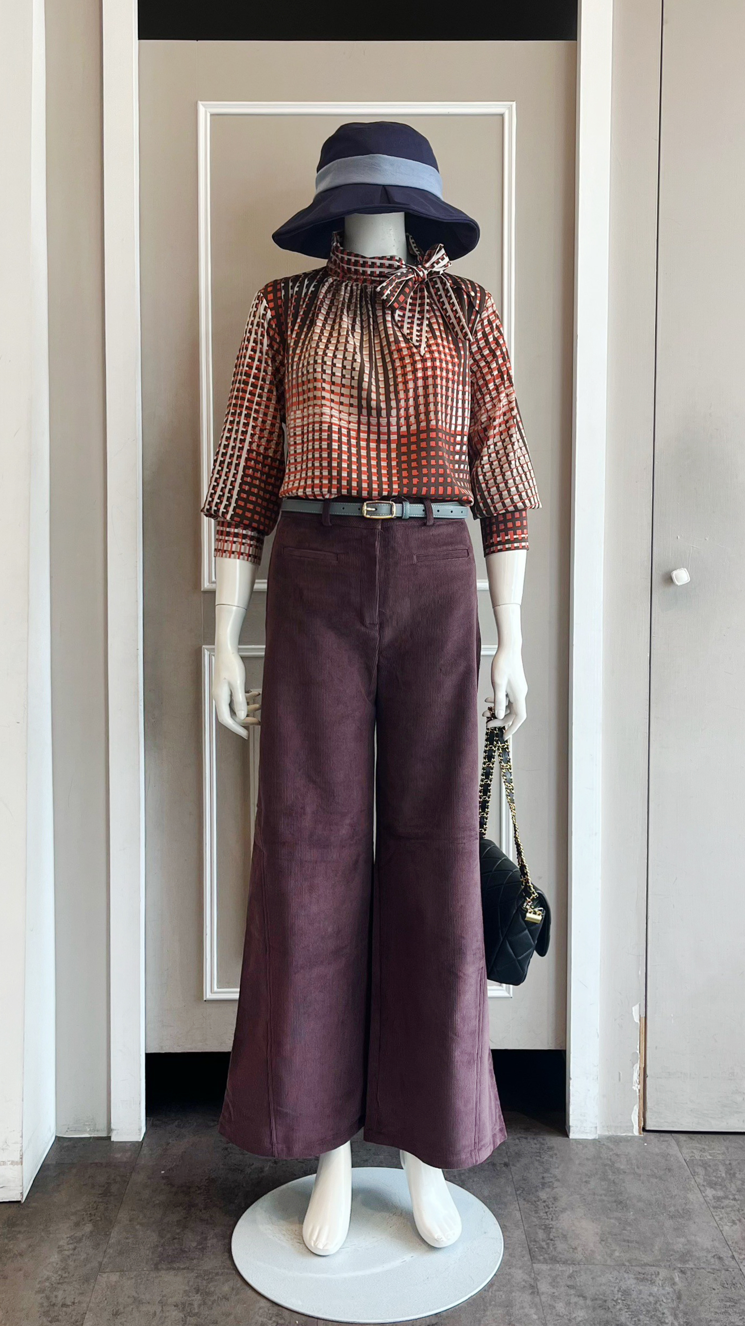 LINE_ALBUM_111.11.03 穿搭分享_221103_2