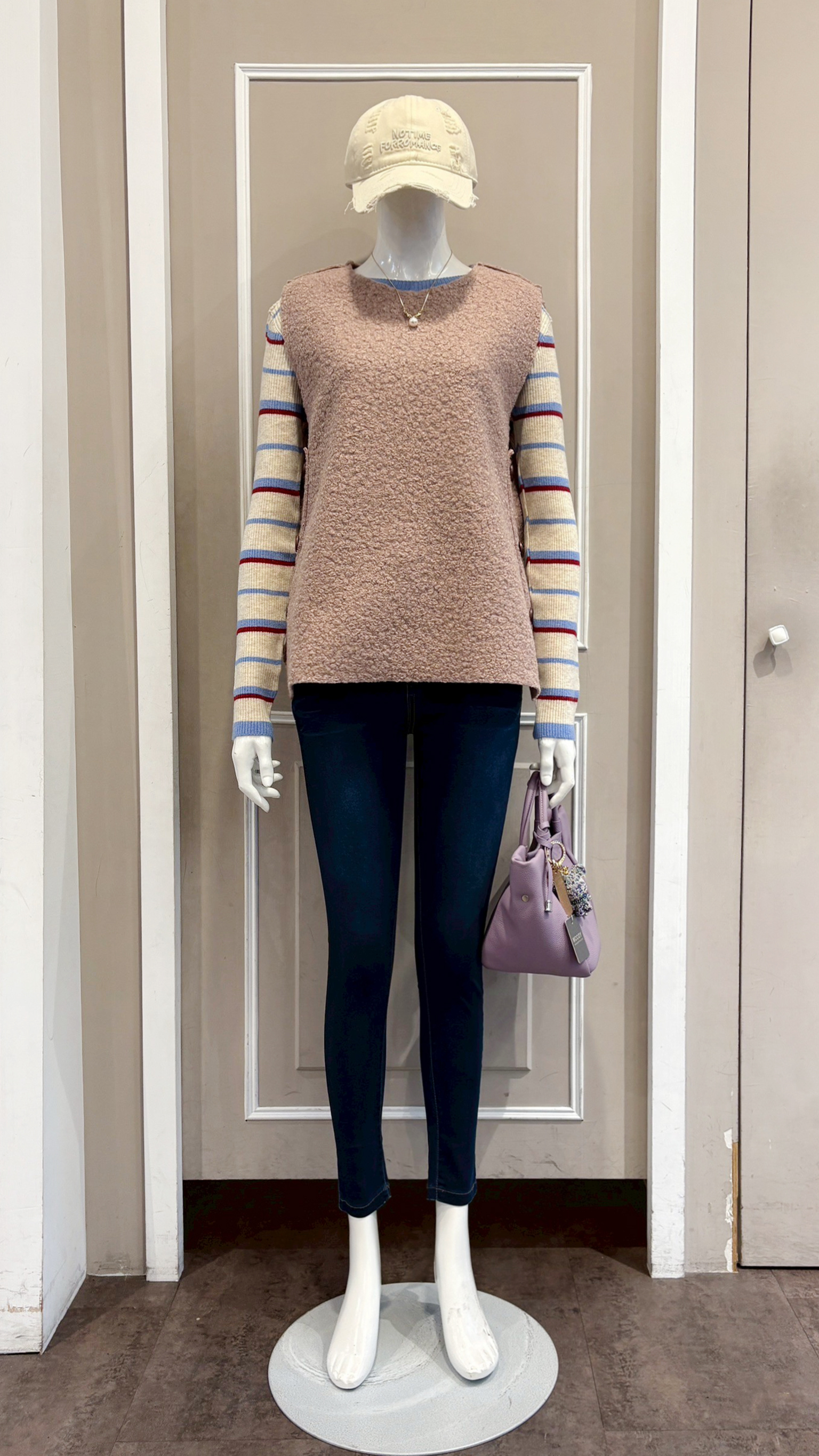 LINE_ALBUM_111.11.03 穿搭分享_221103_2