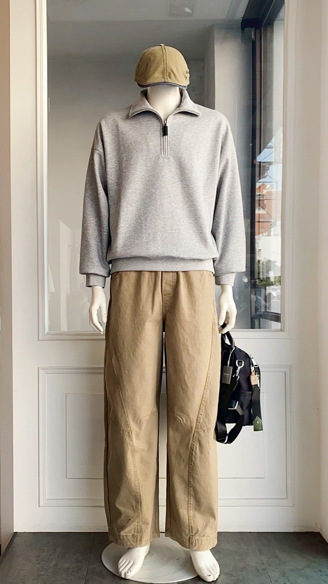 LINE_ALBUM_111.12.15 穿搭分享_221214_28