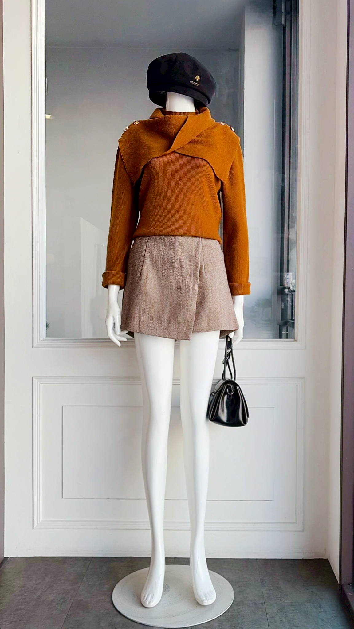 LINE_ALBUM_111.11.03 穿搭分享_221103_2