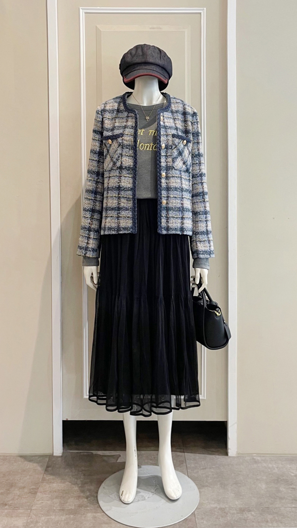 LINE_ALBUM_111.11.03 穿搭分享_221103_2