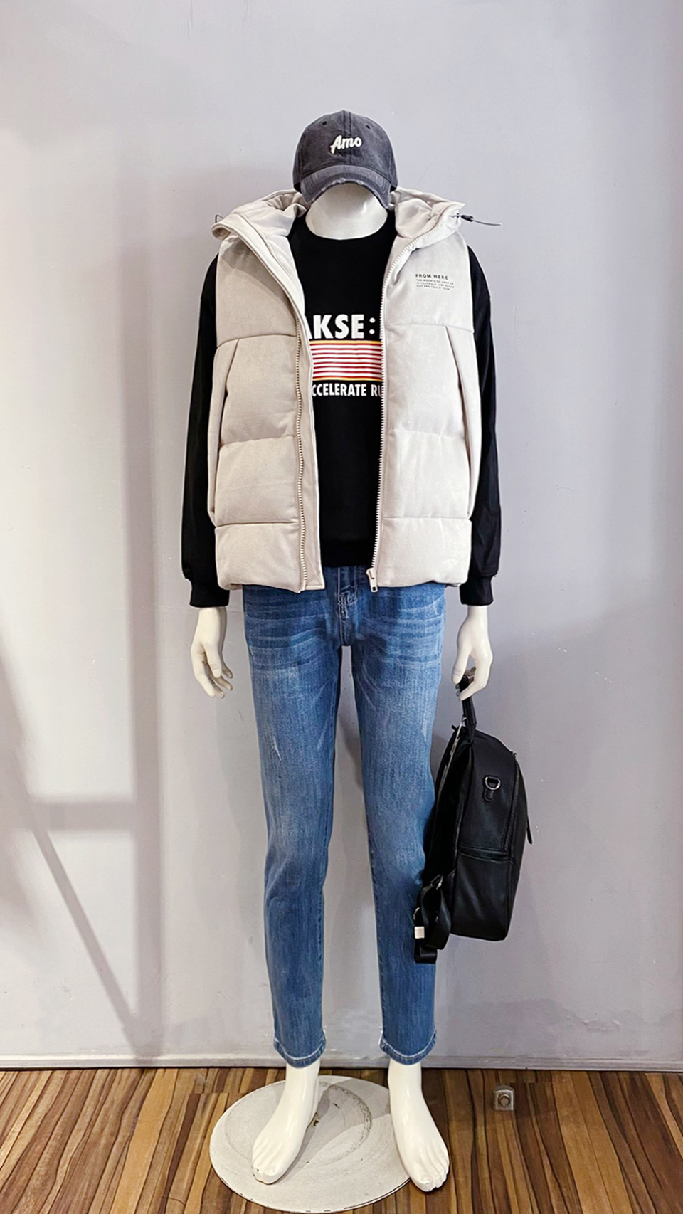 LINE_ALBUM_111.12.15 穿搭分享_221214_28