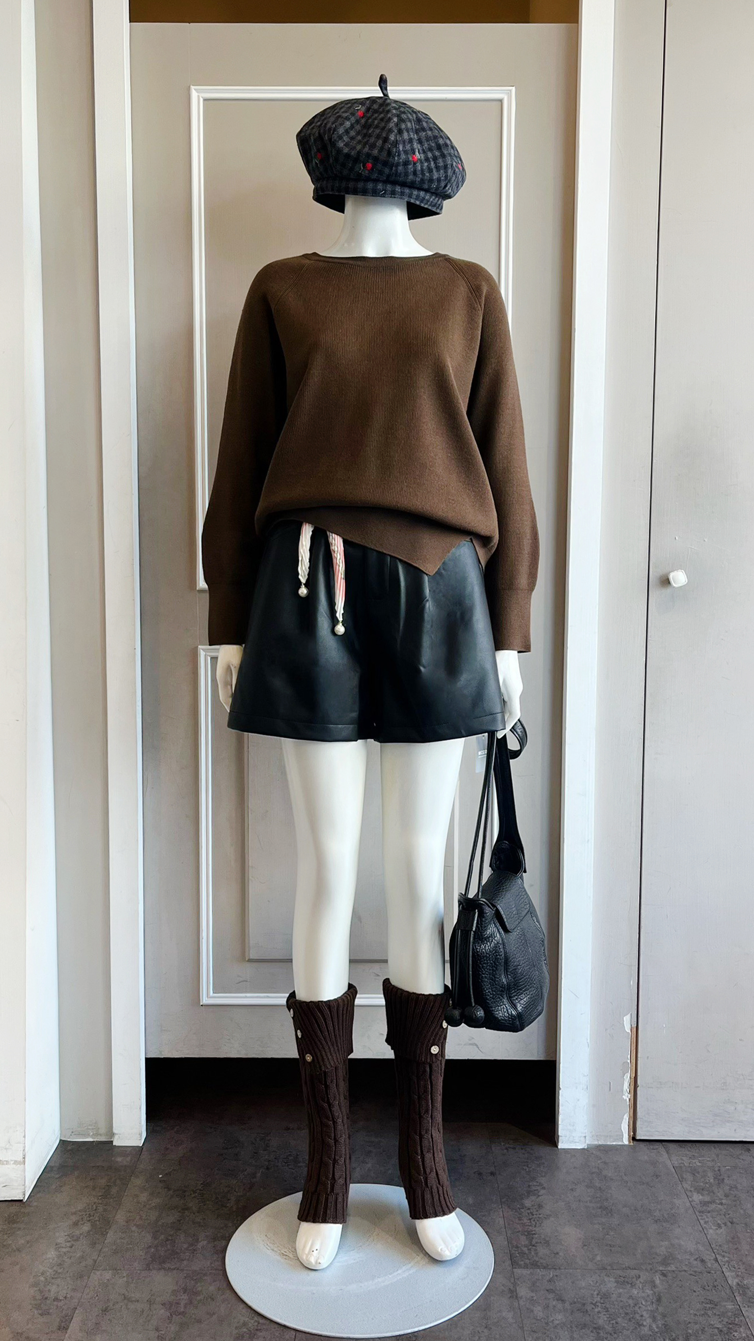 LINE_ALBUM_111.11.03 穿搭分享_221103_2