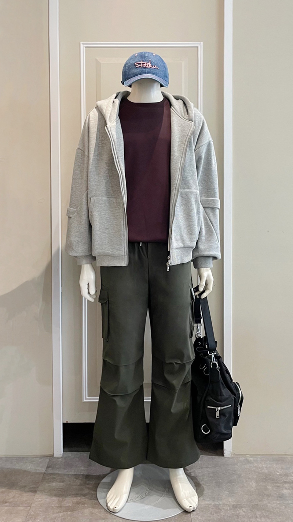 LINE_ALBUM_111.12.15 穿搭分享_221214_28